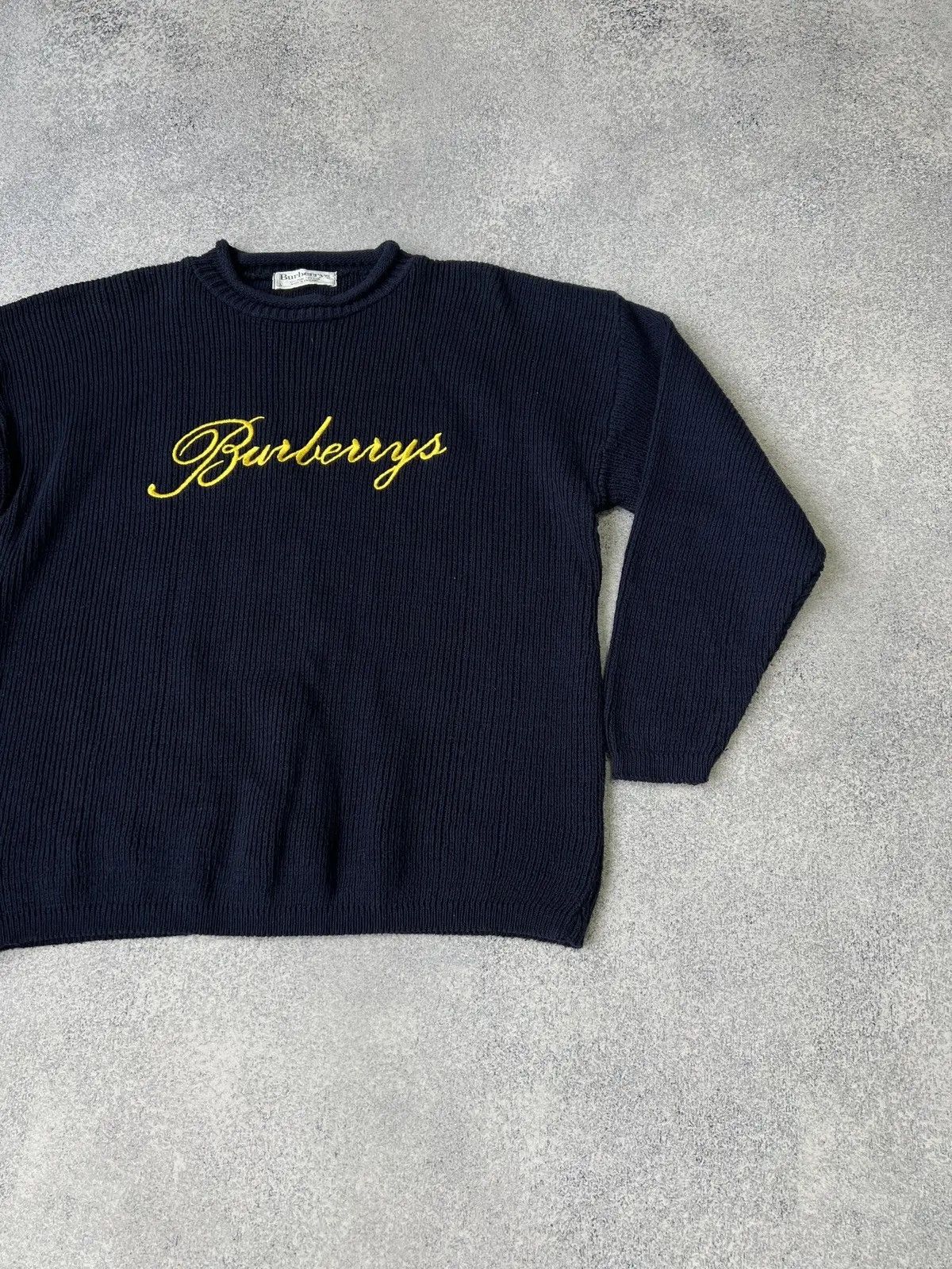 Burberry × Vintage Vintage Burberry Big Logo heavy knit sweater Size US L / EU 52-54 / 3 - 3 Thumbnail