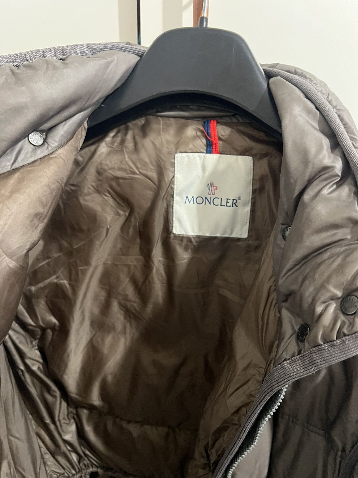 Moncler Moncler Romarin Size M / US 6-8 / IT 42-44 - 7 Thumbnail