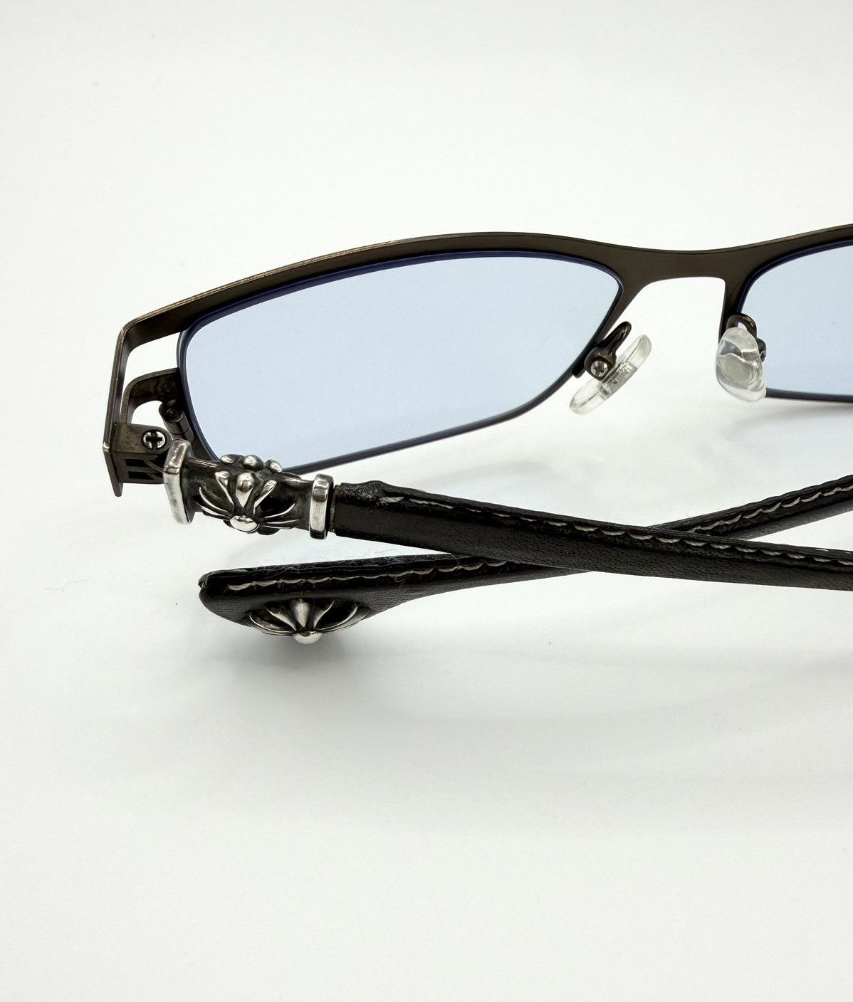 Chrome Hearts Chrome Hearts ‘M. Diver’ Cemetery Cross Leather Glass Frames Size ONE SIZE - 8 Thumbnail