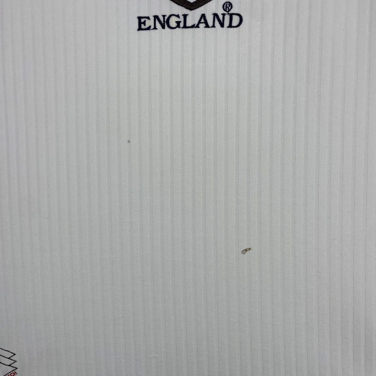 Umbro Vintage England Umbro Home Jersey Shirt 1997/1999 Size M Size US M / EU 48-50 / 2 - 5 Thumbnail