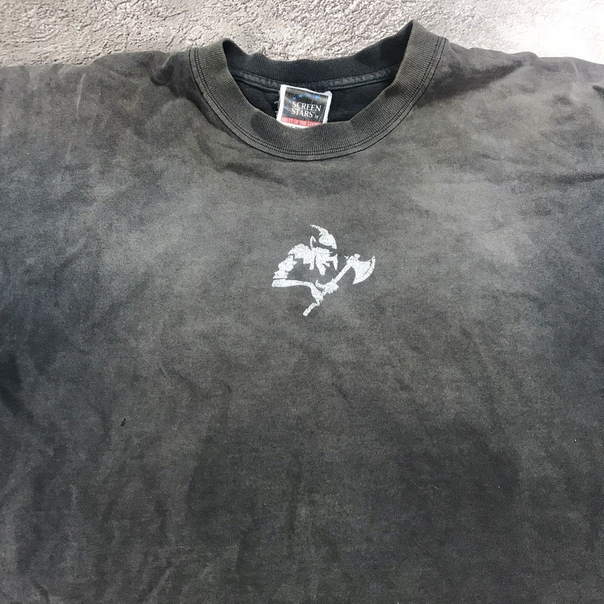 Vintage Vintage Y2K Sun Faded Graphic Tee Streetwear Grunge Baggy XL Size US XL / EU 56 / 4 - 2 Thumbnail