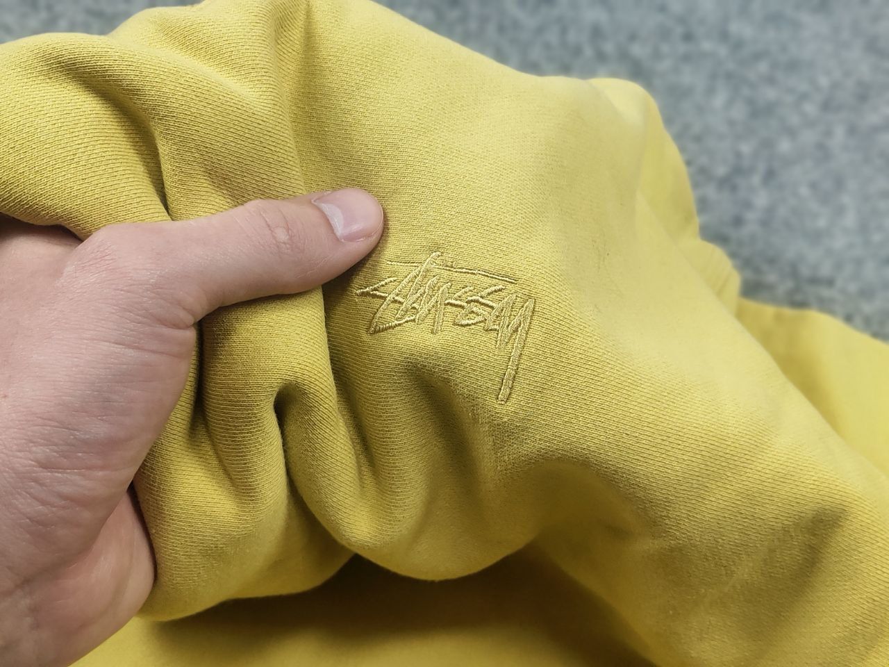 Stussy Stüssy Yellow Logo Retro Vintage 90's crew neck Sweatshirt Size US L / EU 52-54 / 3 - 9 Thumbnail