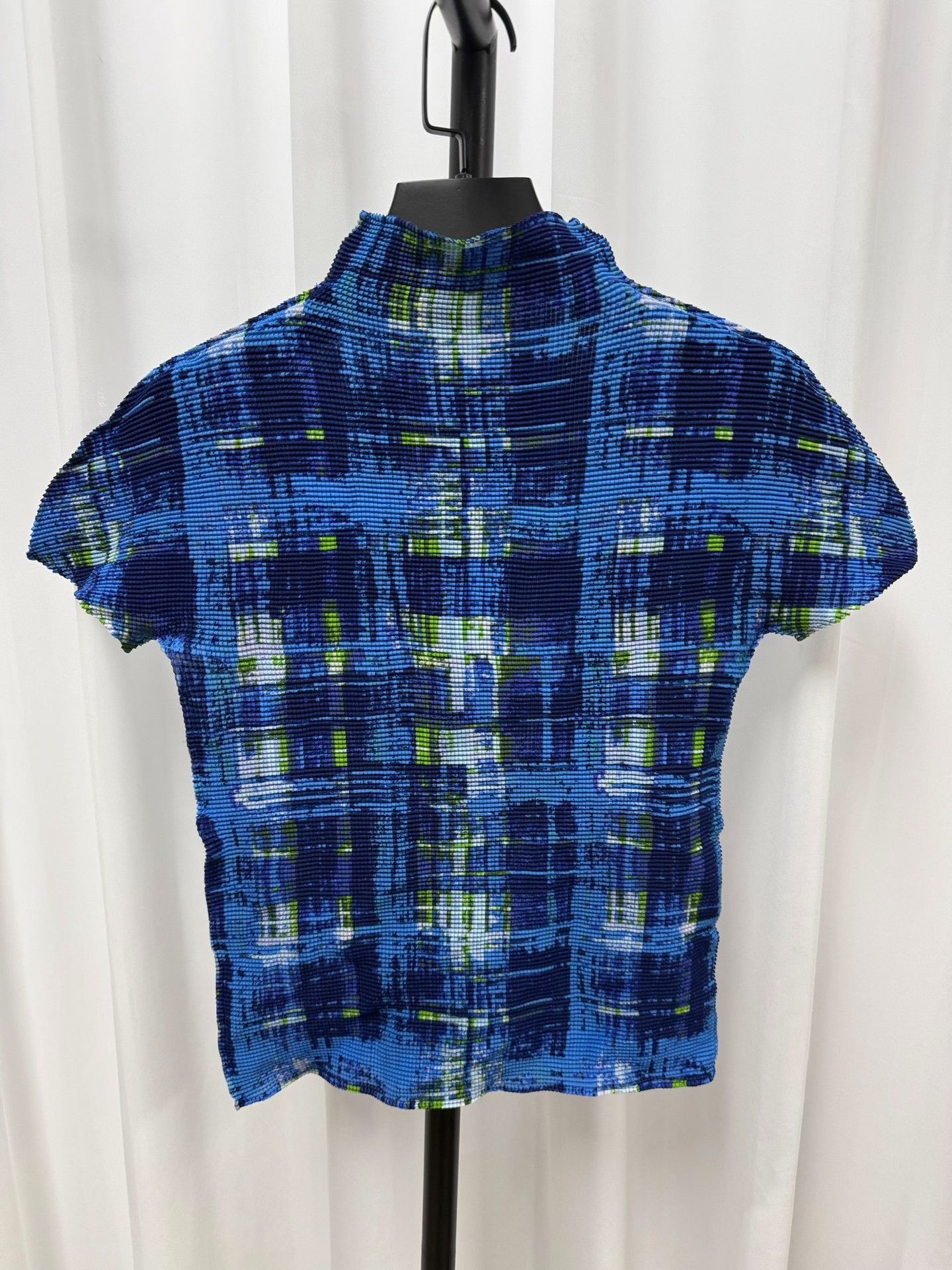 Issey Miyake Issey Miyake me Series Plaid Short Sleeve Top Size M / US 6-8 / IT 42-44 - 1 Thumbnail