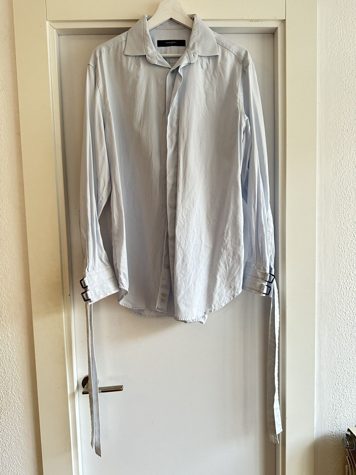 Givenchy SS13 Bondage Sleeve Cuff Shirt Size US M / EU 48-50 / 2 - 1 Thumbnail