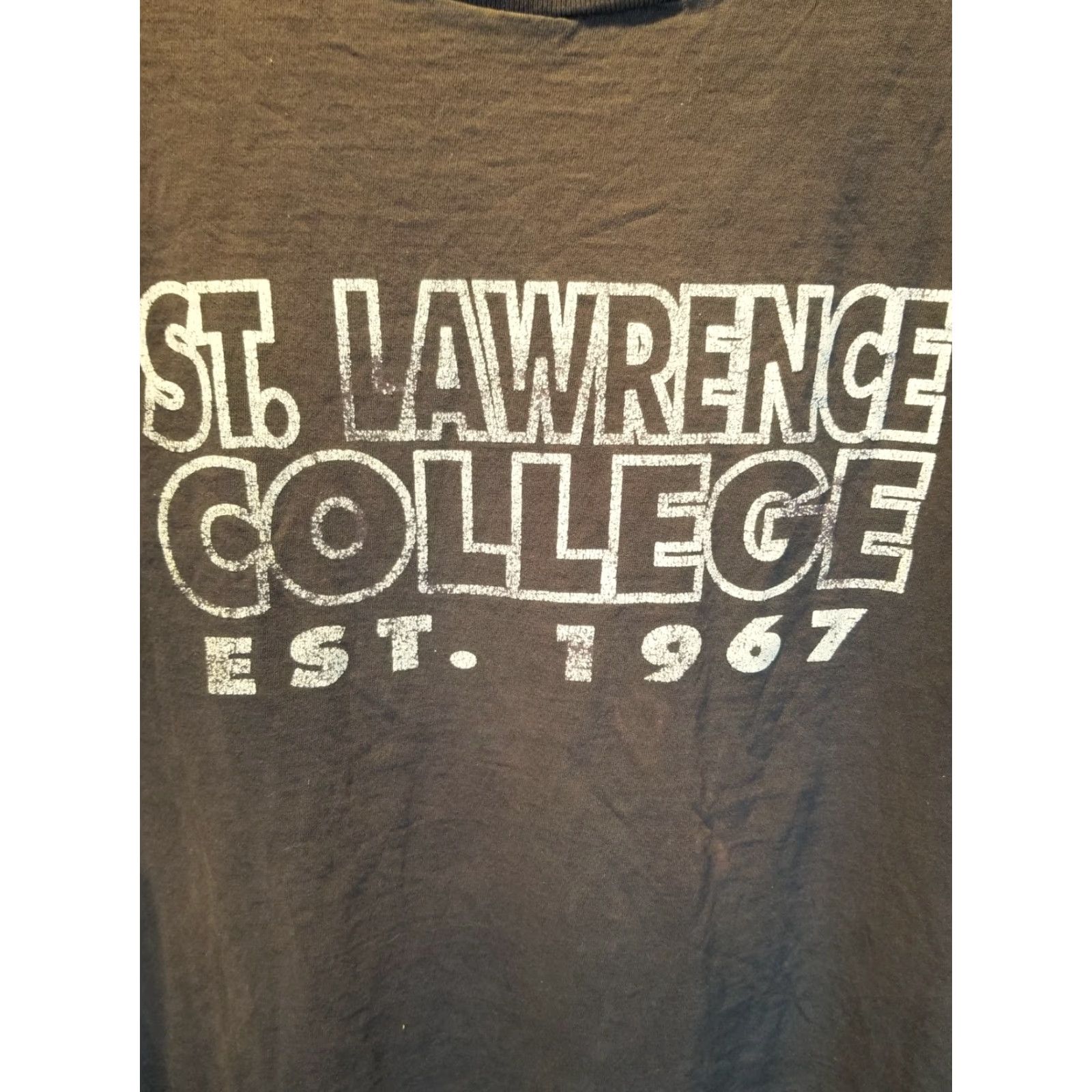 Vintage VINTAGE 90' ST-LAWRENCE COLLEGE Gradient Sun Faded Distressed T-Shirt SZ LARGE Mens T-Shirt Blue (Back) 29in Length 23in Chest See Detail Size US L / EU 52-54 / 3 - 2 Thumbnail