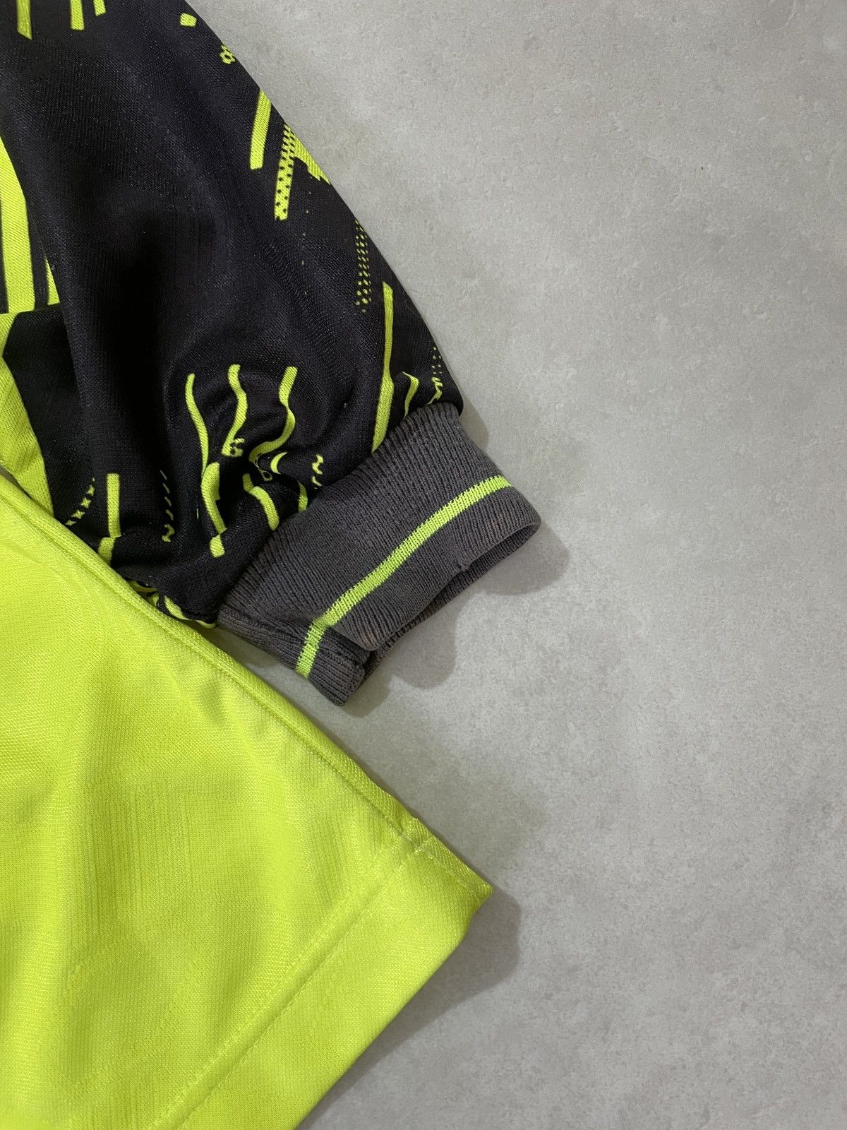 Nike rare Borrusia dortmund 93-94 Home kit Longsleeve Size US S / EU 44-46 / 1 - 4 Thumbnail