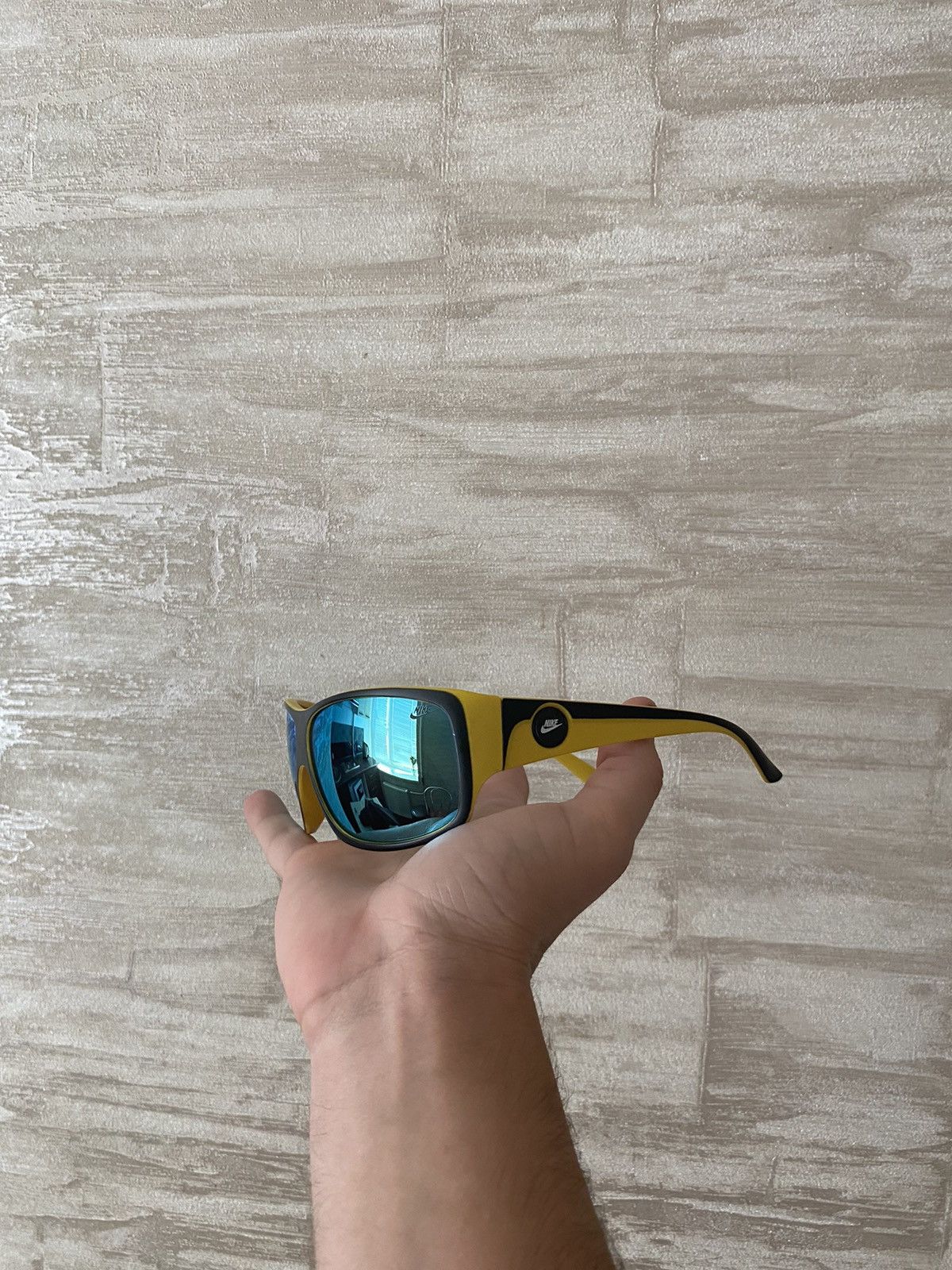 Nike × Vintage Nike vintage distressed futuristic sunglasses Size ONE SIZE - 1 Thumbnail
