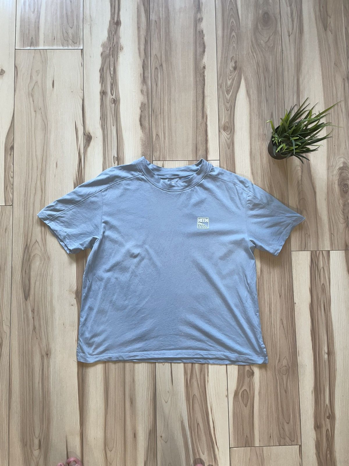 Kith Big logo on the back T-Shirt Kith Luxury Streetwear Size M / US 6-8 / IT 42-44 - 1 Thumbnail