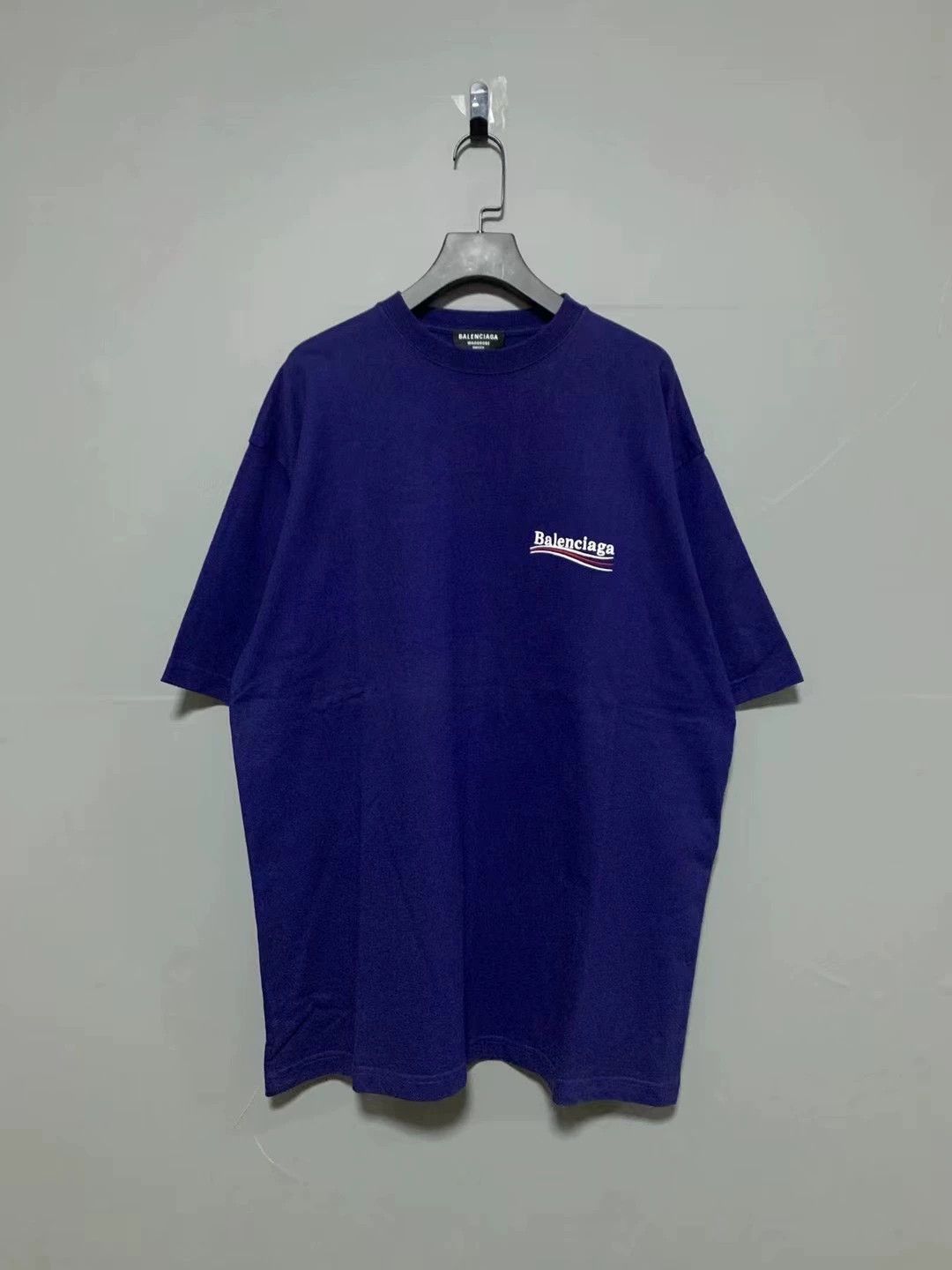 Balenciaga Balenciaga new embroidered cola short sleeved shirt Size US S / EU 44-46 / 1 - 1 Thumbnail