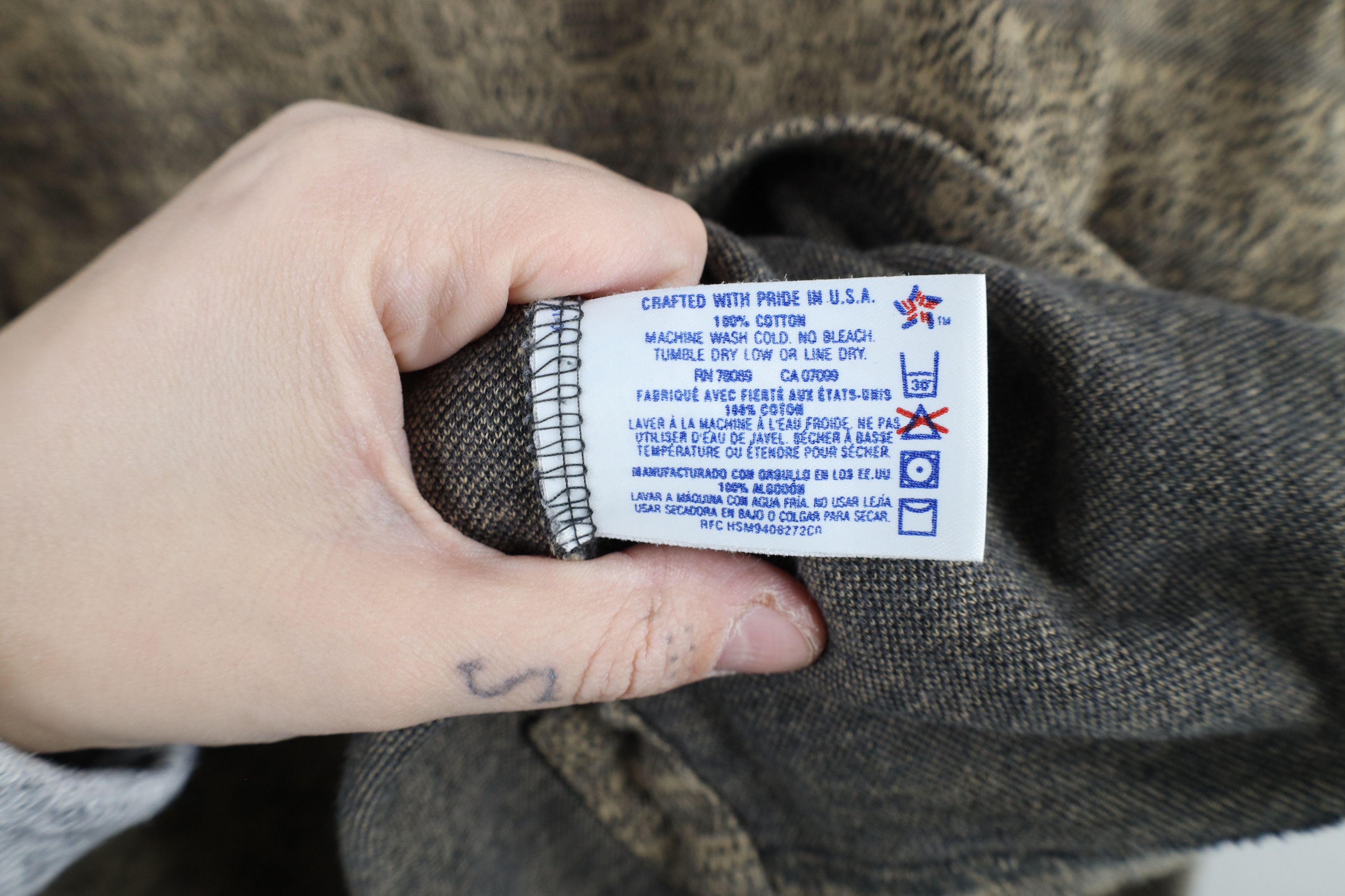 Vintage Vintage 90s Streetwear Southwestern Long Sleeve Polo USA Size US L / EU 52-54 / 3 - 6 Thumbnail