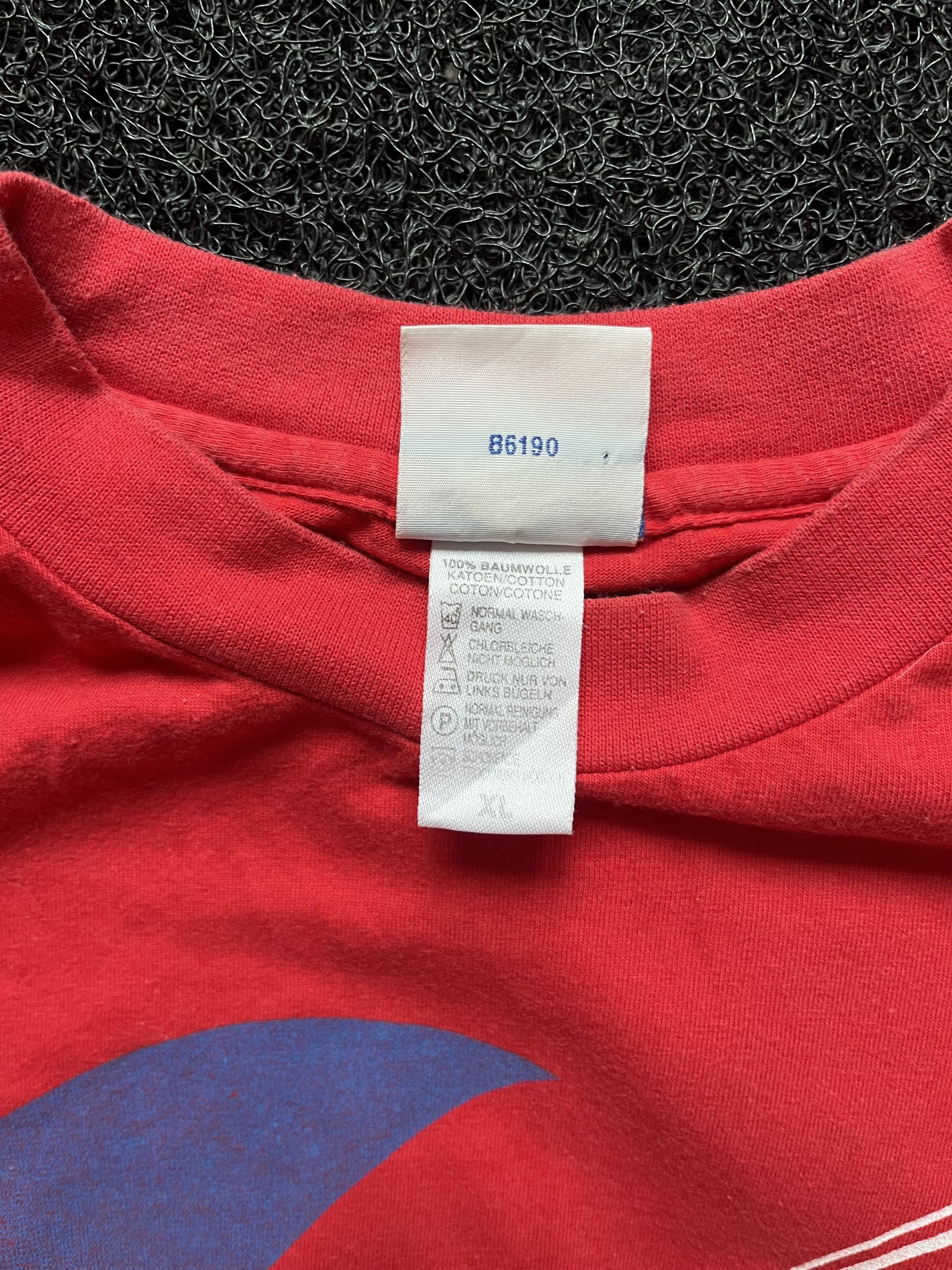 Vintage FC Bayern Munchen 90's Universal Athletic Gray T-shirt Size US XL / EU 56 / 4 - 5 Thumbnail