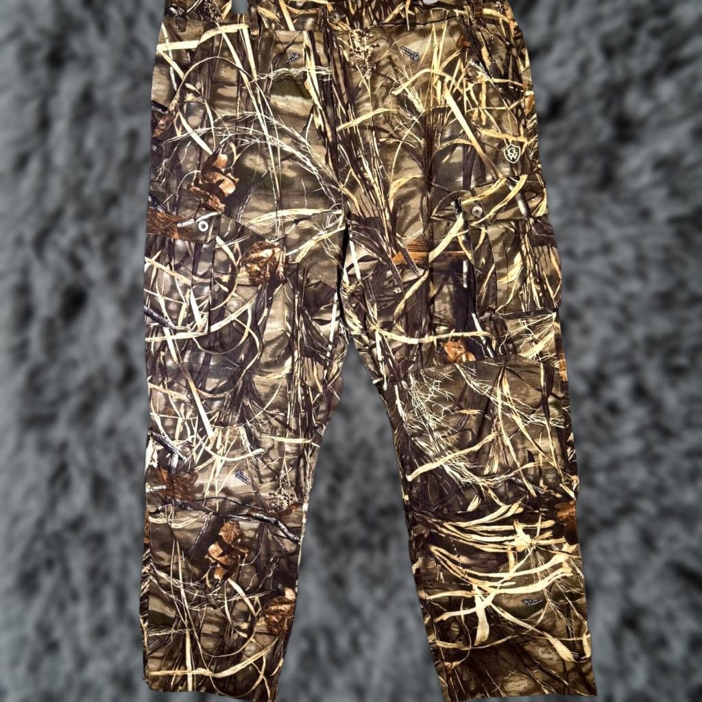 Realtree Game Winner Cargo Pants Men’s XL Realtree Camo 100% Cotton Hunting Straight Pants Size US 36 / EU 52 - 1 Thumbnail