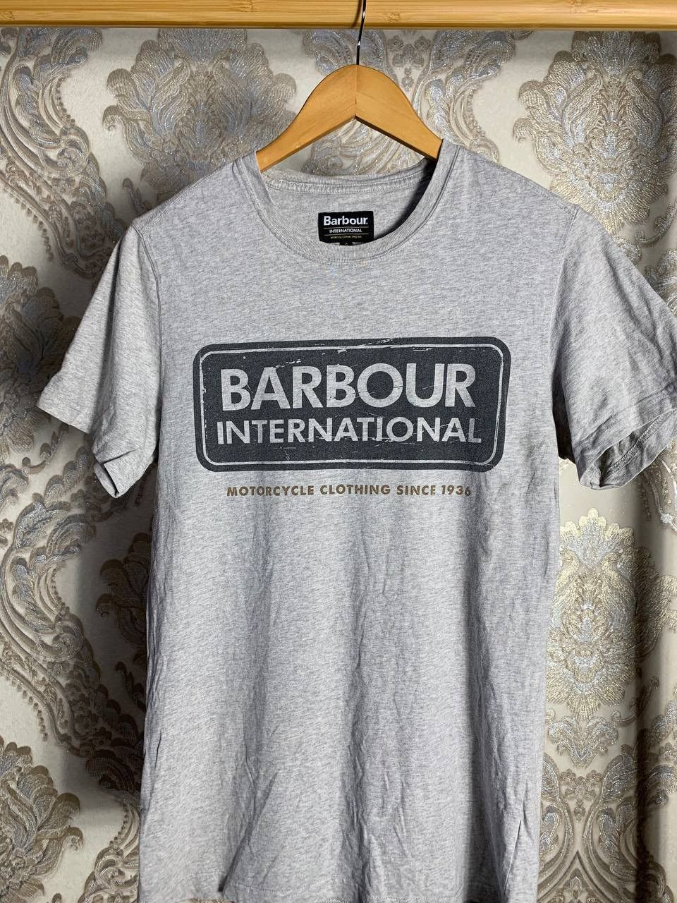 Barbour VERY RARE BARBOUR INTERNATIONAL T-SHIRT BIG LOGO CASUAL Y2K Size US S / EU 44-46 / 1 - 2 Thumbnail