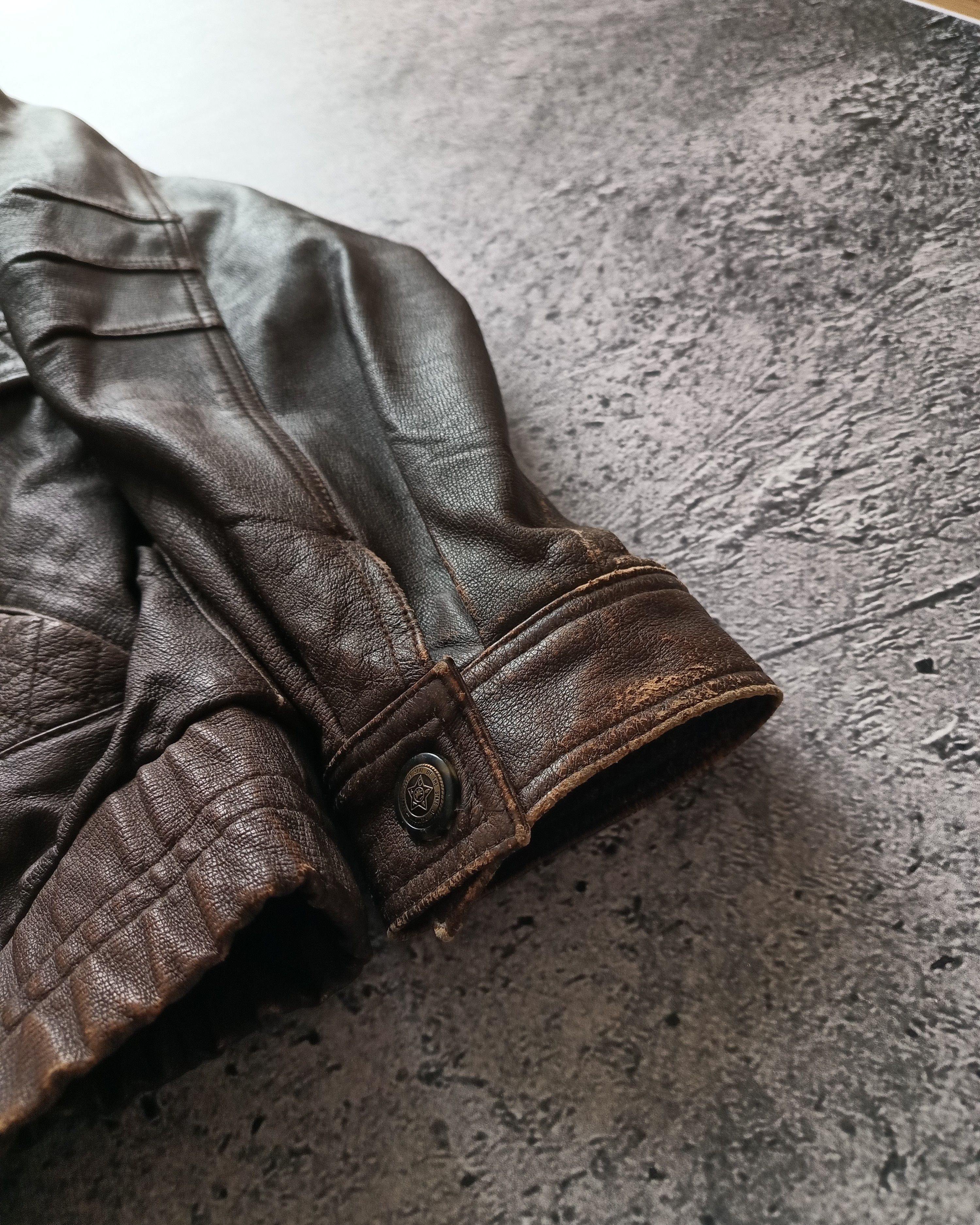 Vintage Vintage 90s Leather Jacket Premium Leather Acne Avirex Style Size US L / EU 52-54 / 3 - 5 Thumbnail