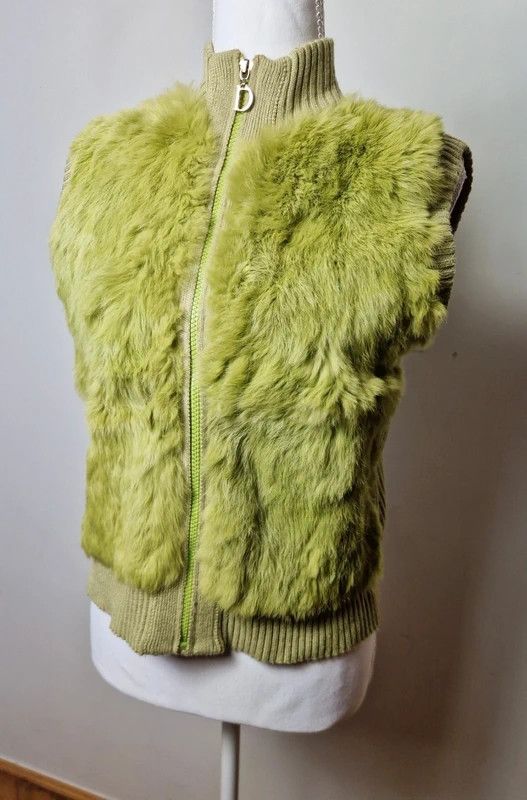 Japanese Brand Vintage faux fur vest y2k 2000s Japan Avant garde Size M / US 6-8 / IT 42-44 - 1 Thumbnail