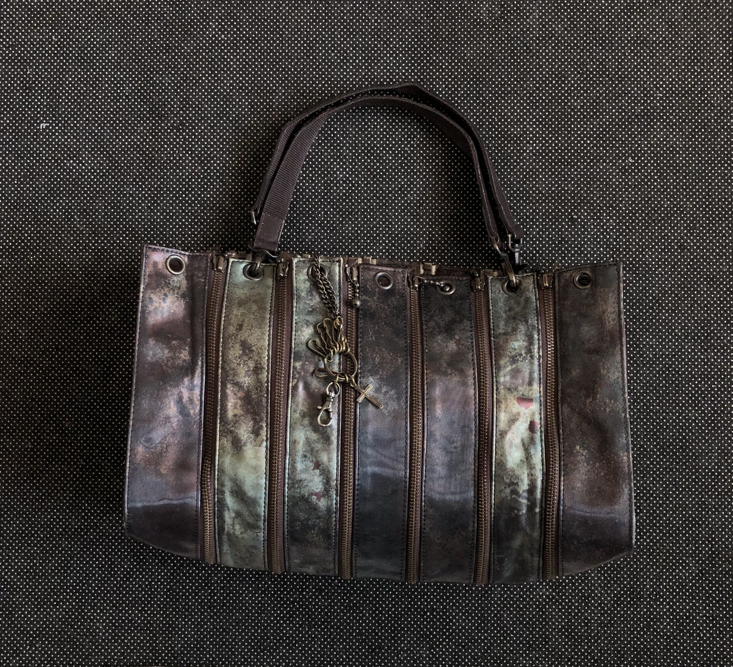 Jean Paul Gaultier GRAIL🔥FW1995 “CYBER” HOLOGRAPHIC MULTI ZIP BONDAGE BAG Size ONE SIZE - 2 Thumbnail