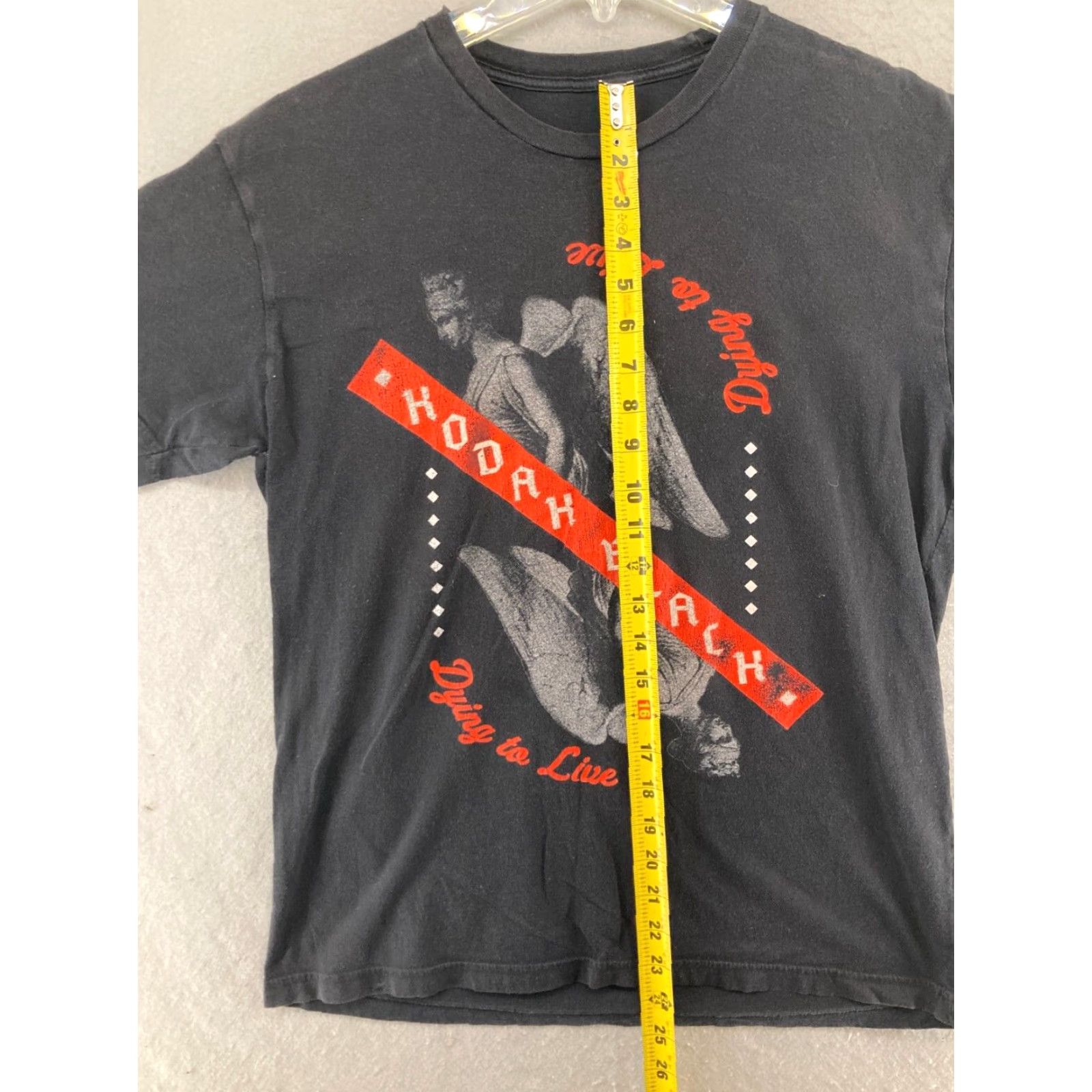 Kodak Kodak Black Concert Tee Small Black Dying To Live Angel Statue Shirt Men S Black T-Shirt Music 90s? Size US S / EU 44-46 / 1 - 3 Thumbnail