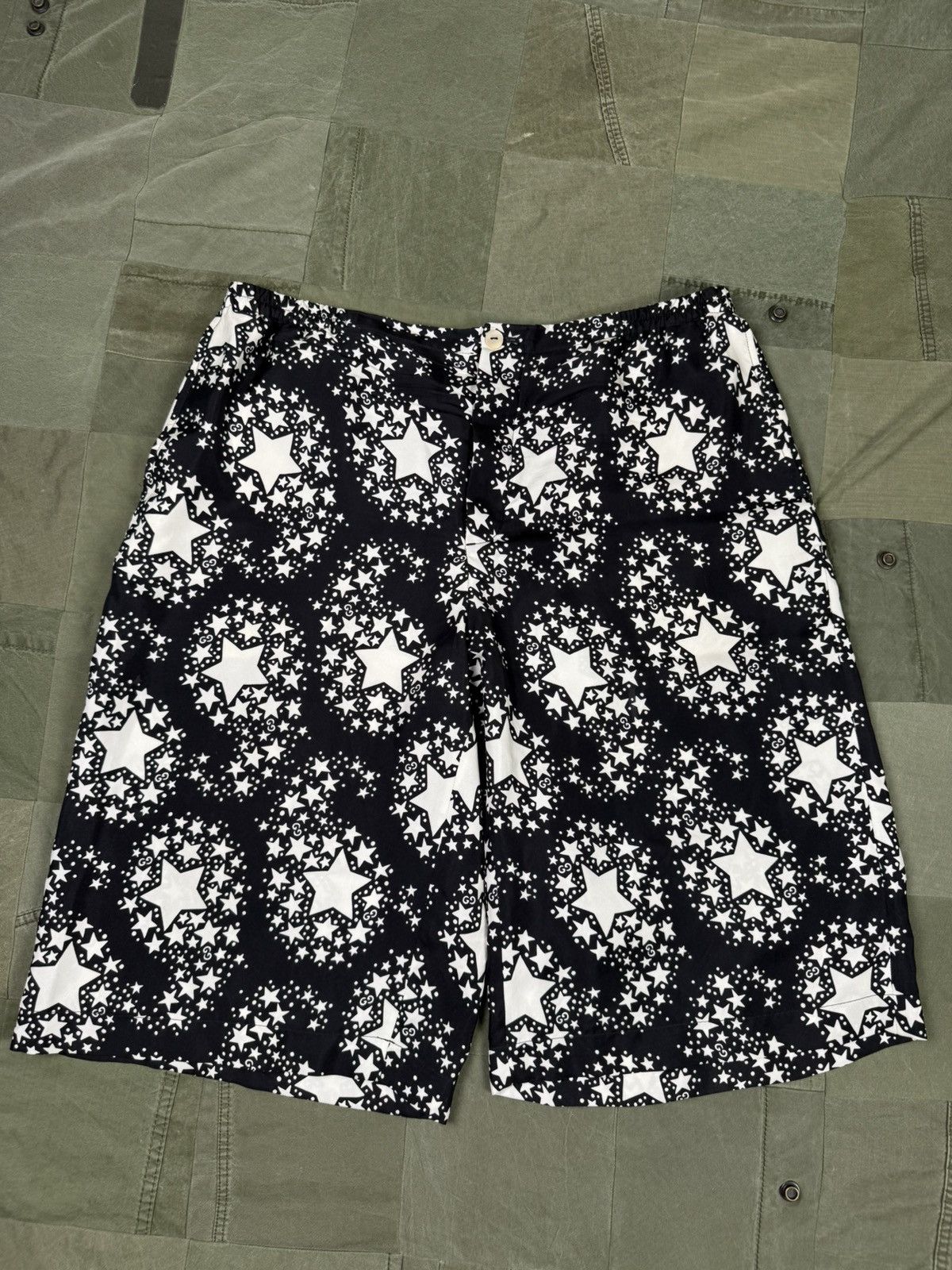Gucci Silk Star Shorts Size US 34 / EU 50 - 1 Thumbnail