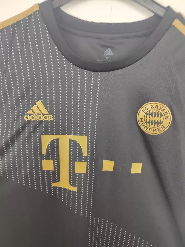 Adidas 2021/22 Bayern Munich Away FOOTBALL Kit SHIRT SOCCER JERSEY Size US XL / EU 56 / 4 - 2 Thumbnail