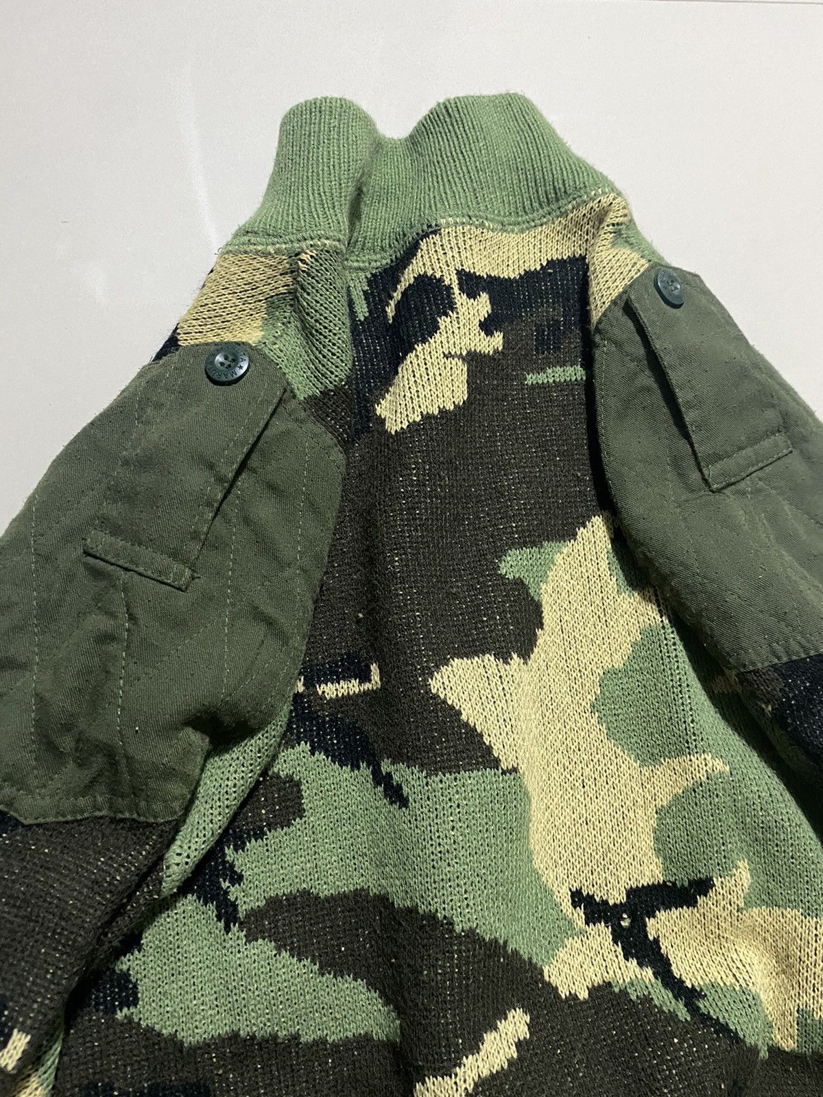 Japanese Brand Vintage Trashed Camo Military Knit Zip Jacket - L Size US L / EU 52-54 / 3 - 9 Thumbnail