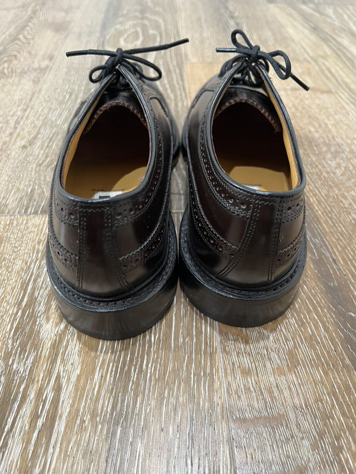 Florsheim Florsheim KENMOOR WINGTIP OXFORD Size US 10 / EU 43 - 2 Thumbnail