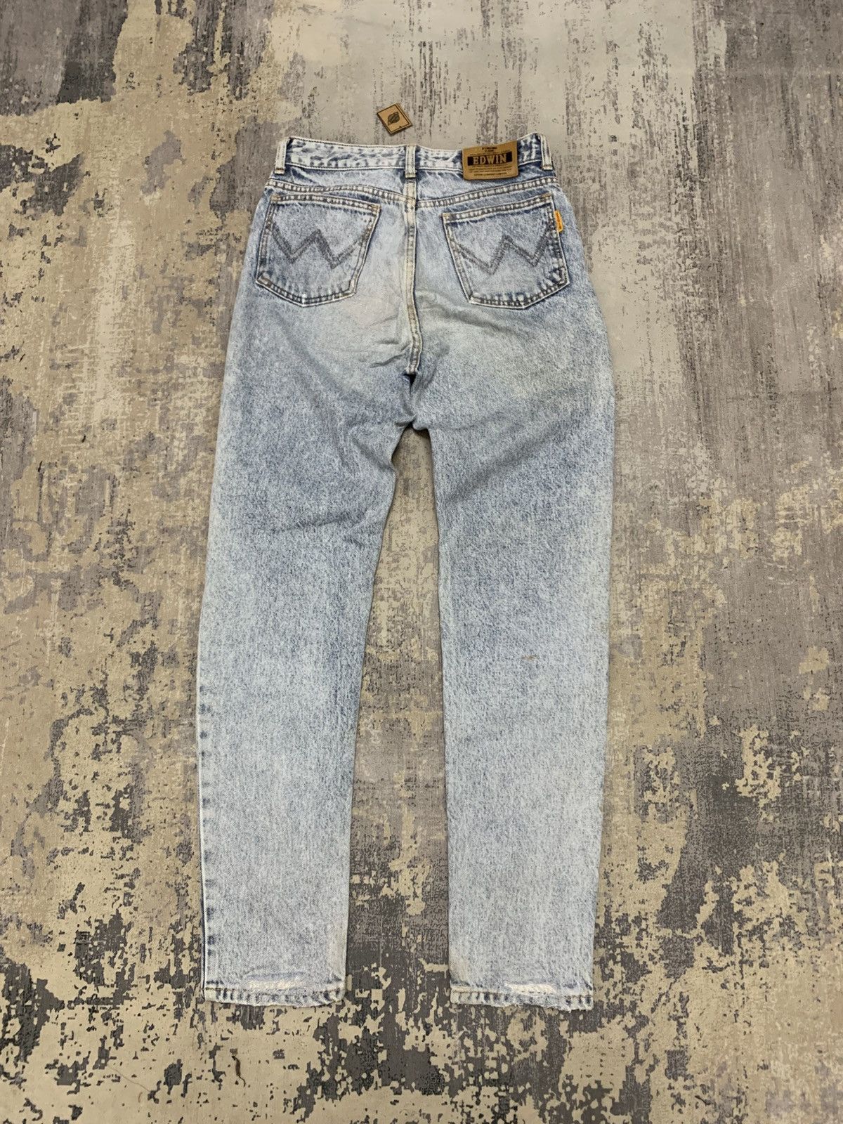 Edwin DISTRESSED EDWIN TAPERED LEG JEANS W29 Size US 29 - 8 Thumbnail