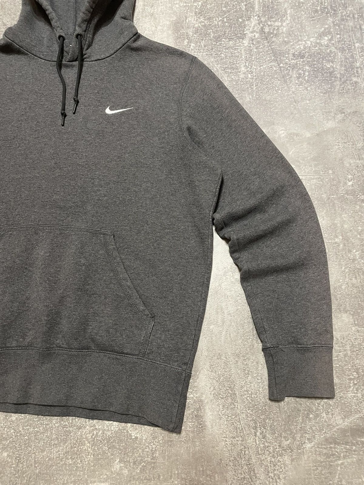 Nike Vintage Nike Swoosh Logo Hoodie Y2K Size US M / EU 48-50 / 2 - 4 Thumbnail