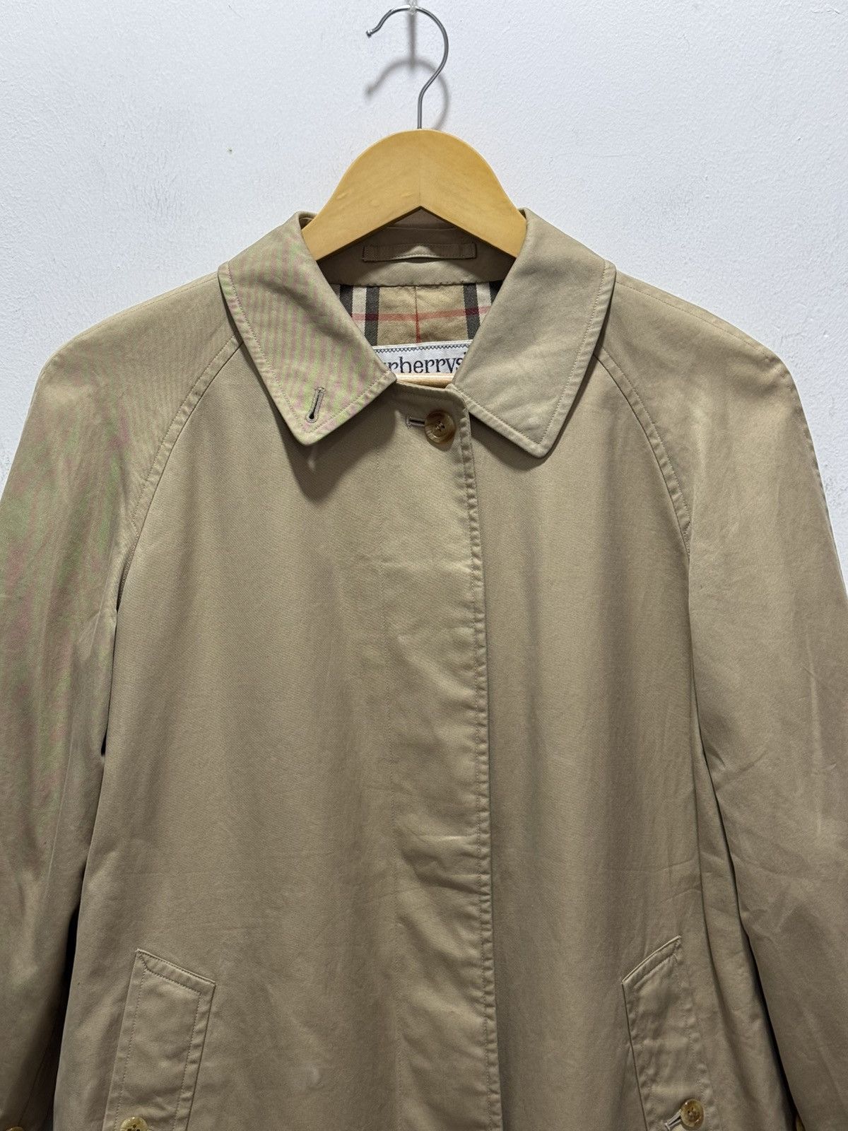 Burberry BURBERRY NOVA CHECK BEIGE PARKA JACKET Size S / US 4 / IT 40 - 4 Thumbnail