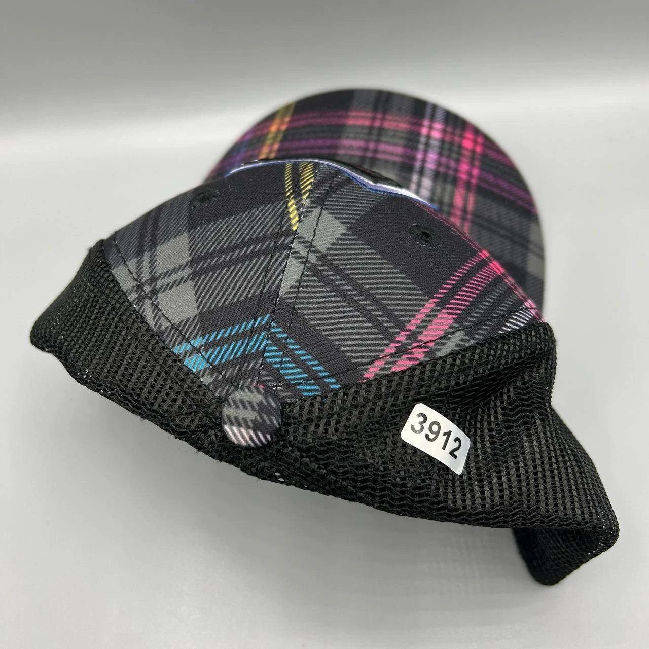 New Era Atlanta Falcons Trucker Hat Plaid Crucial Catch Snap Back Size ONE SIZE - 8 Thumbnail