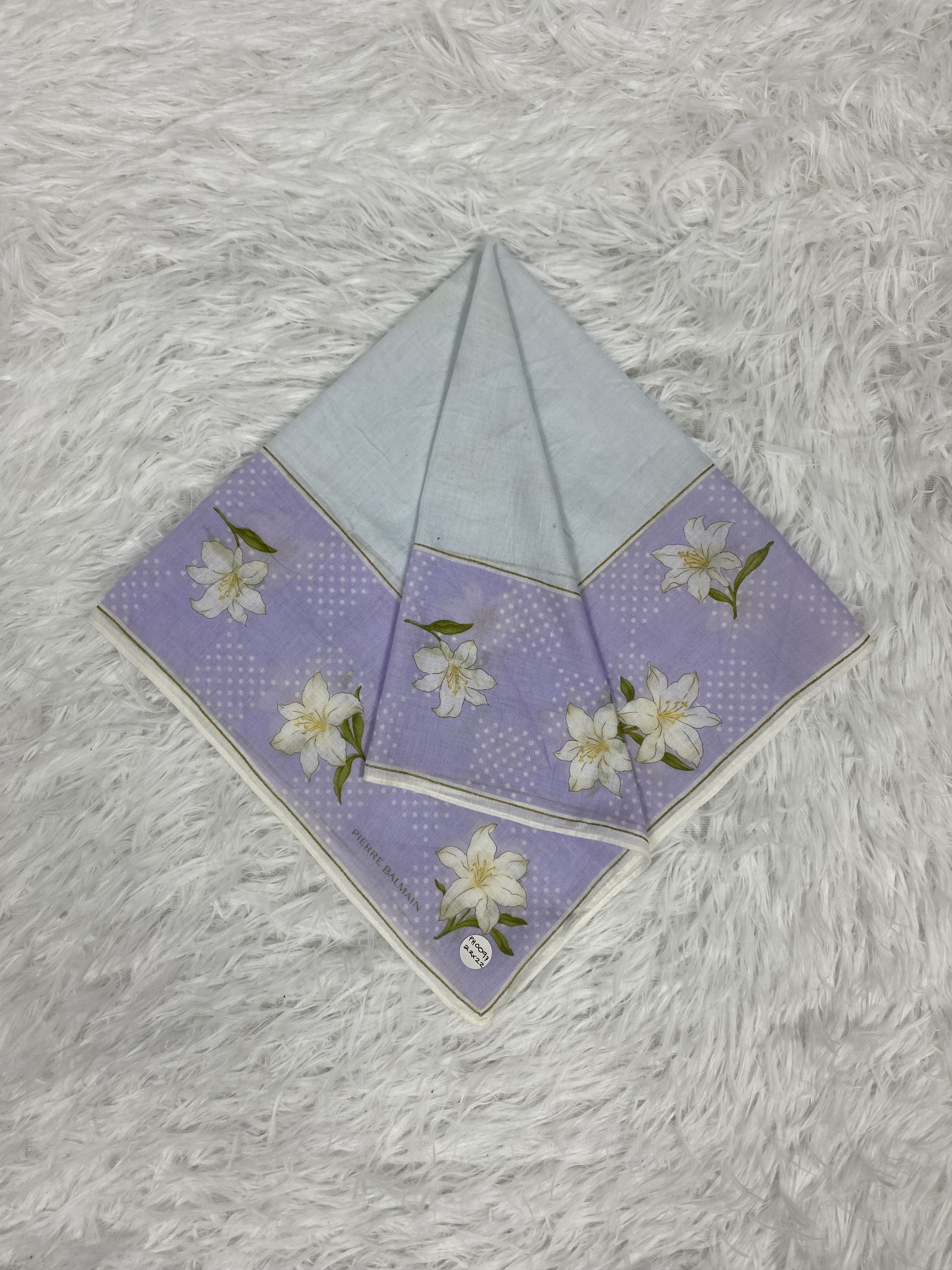 Pierre Balmain Vintage Pierre Balmain Handkerchief PH0097 Size ONE SIZE - 1 Thumbnail