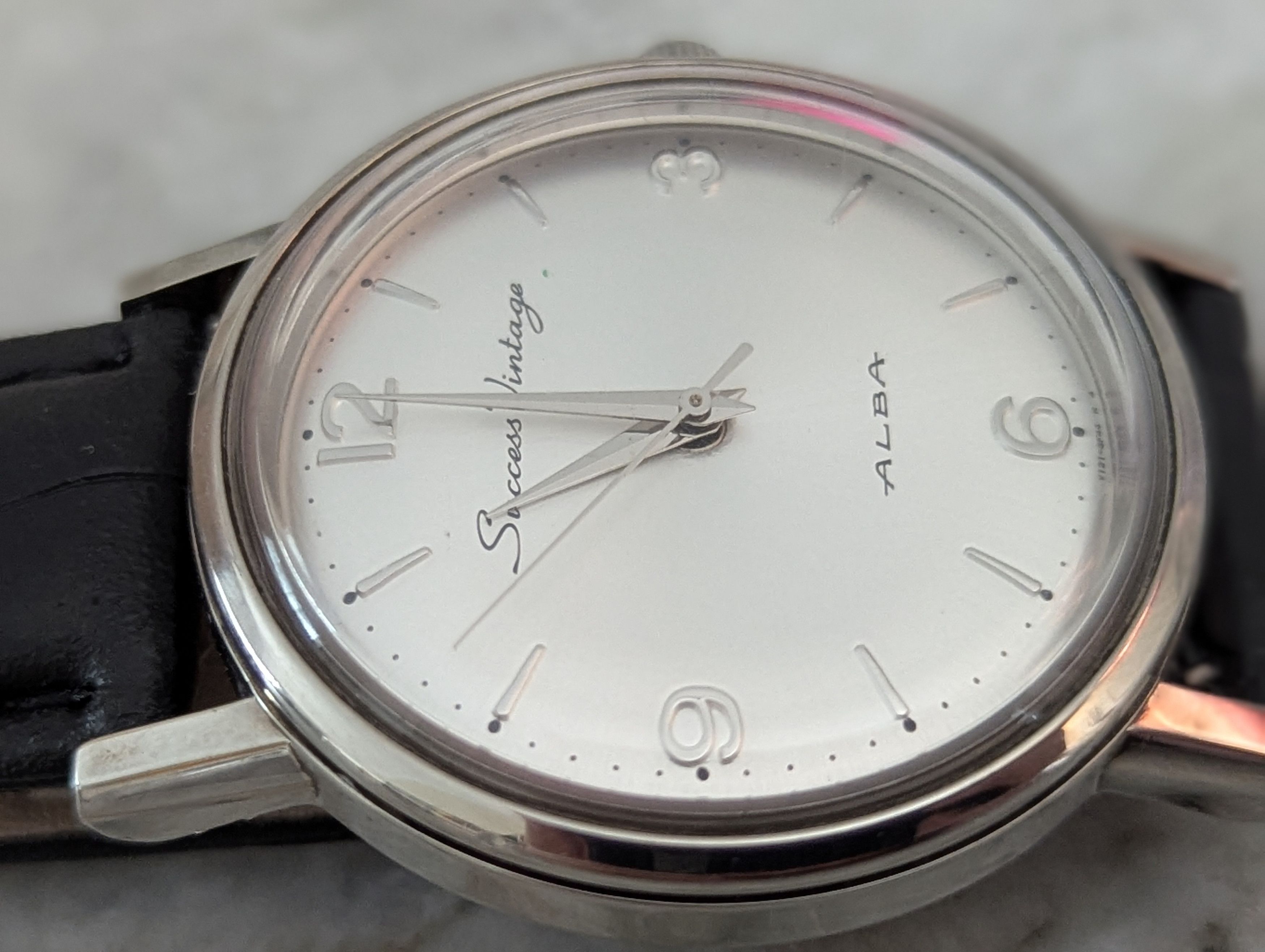 ALBA Alba by Seiko Success Vintage Y121-8A40 Dress Watch Size 34 - 8 Thumbnail