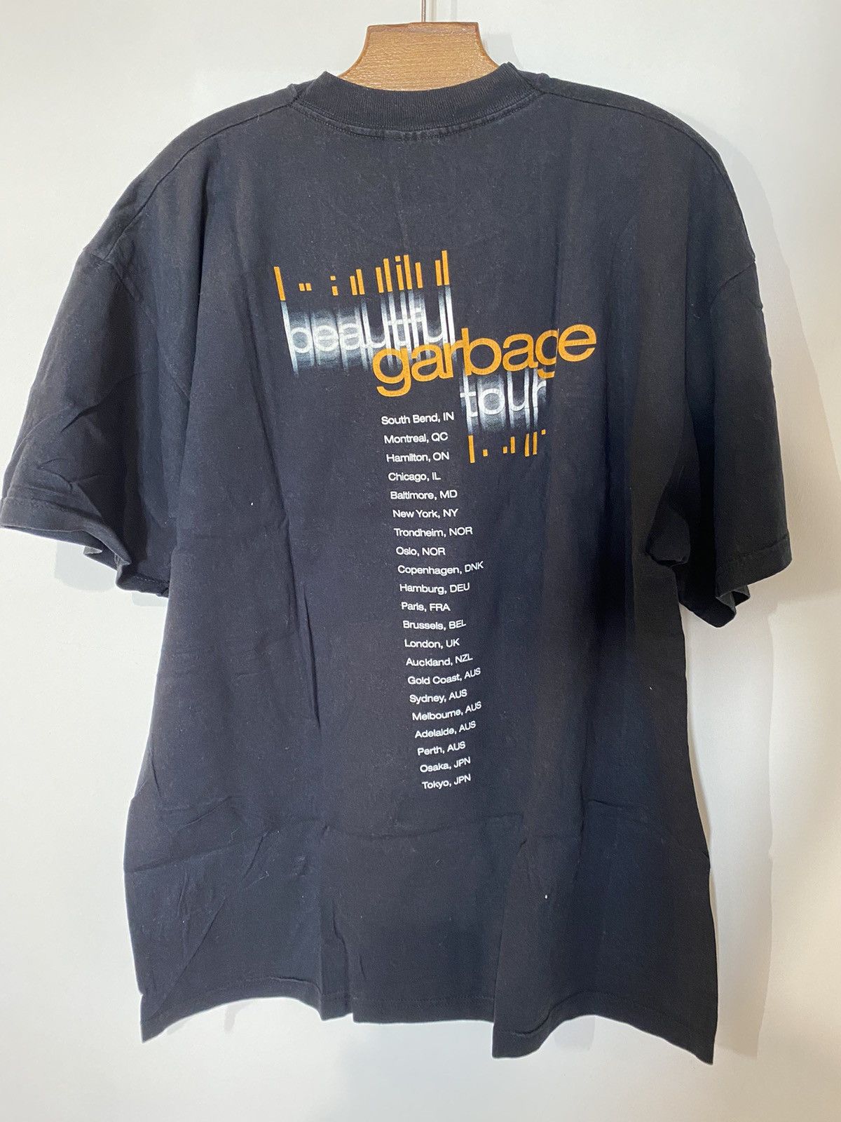 Band Tees Garbage tour vintage early Y2K shirt Size US XL / EU 56 / 4 - 4 Thumbnail