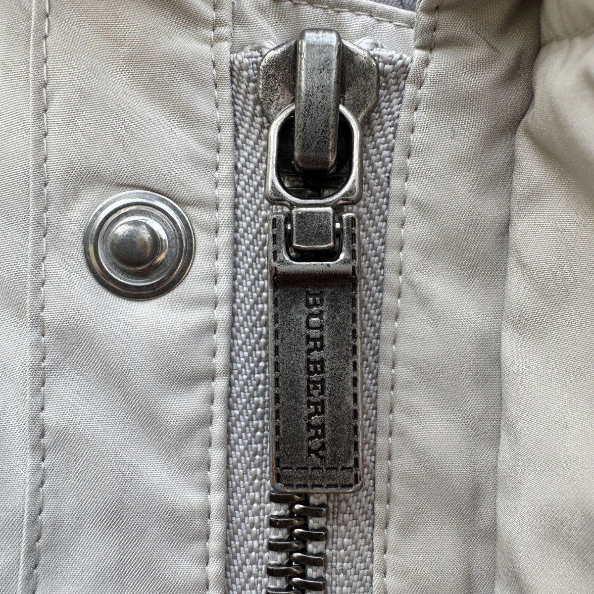 Burberry Burberry Parkas Jacket London Size US L / EU 52-54 / 3 - 5 Thumbnail