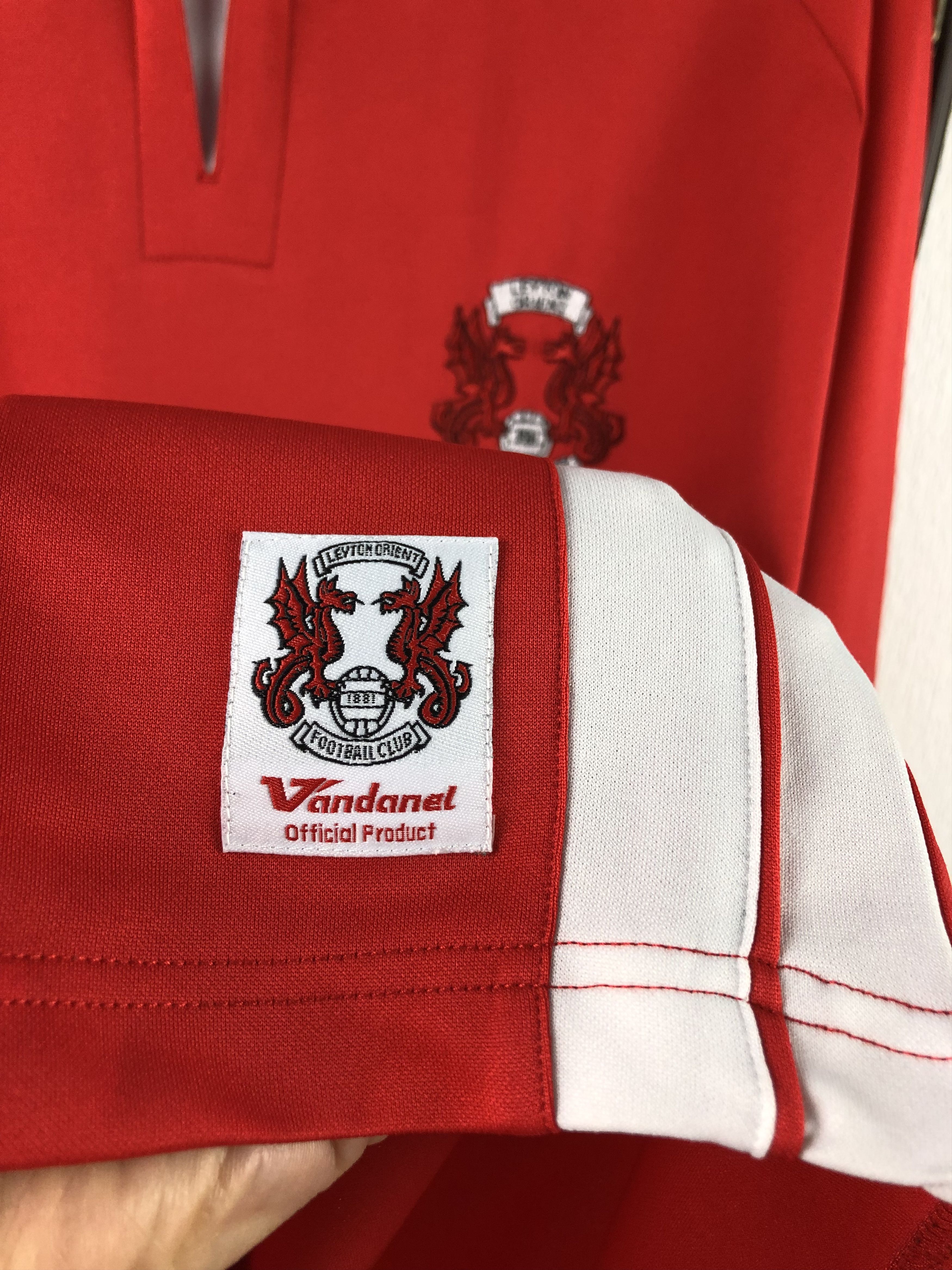 Vintage Leyton Orient Home football shirt 2006 Soccer Mens Jersey Size US XL / EU 56 / 4 - 8 Thumbnail