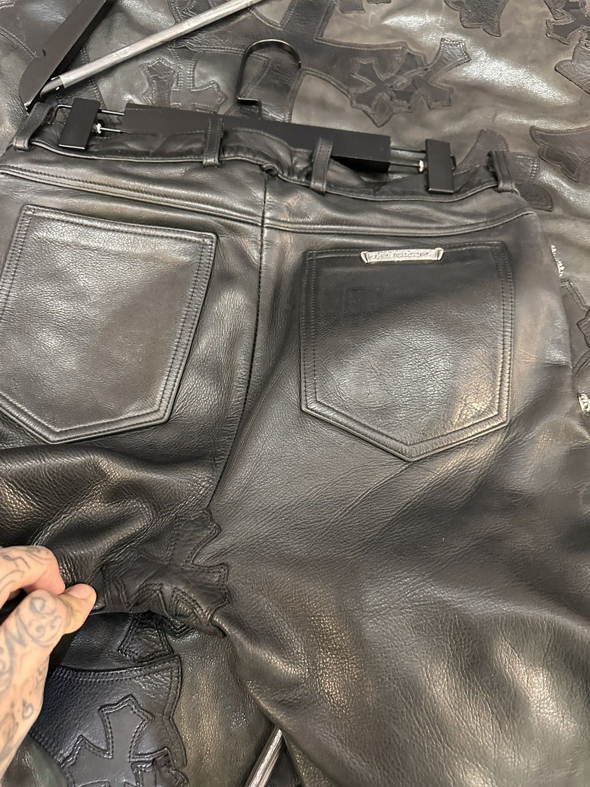 Chrome Hearts CHROME HEARTS CUSTOM STUDDED ROCKSTAR LEATHER JEANS CROSS Size US 30 / EU 46 - 13 Thumbnail