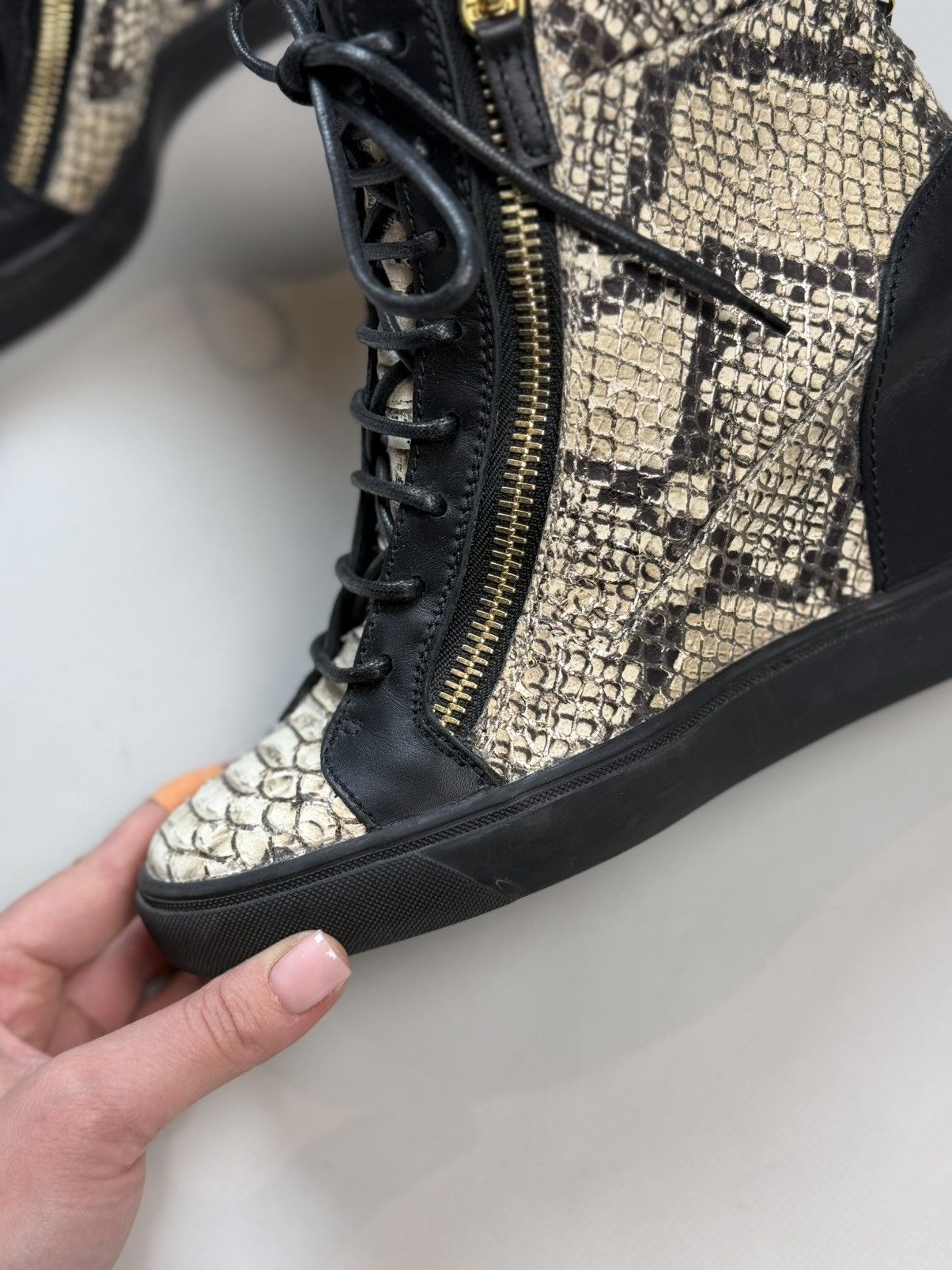 Giuseppe Zanotti Zanotti Python Embossed Leather Coby High Top Sneakers Shoes Size US 8.5 / IT 38.5 - 13 Thumbnail