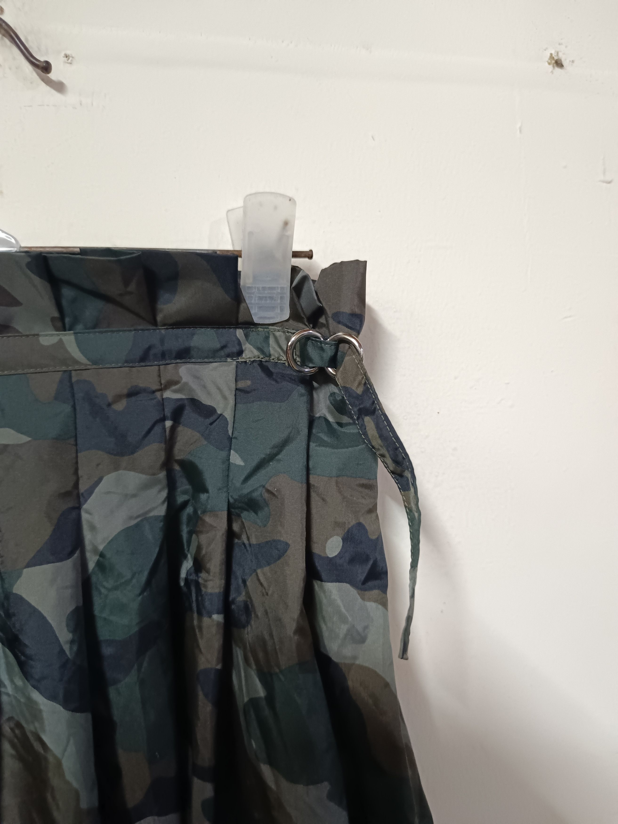 ATSURO TAYAMA Atsuko tayama camouflage skirt Size 26" / US 2 / IT 38 - 4 Thumbnail
