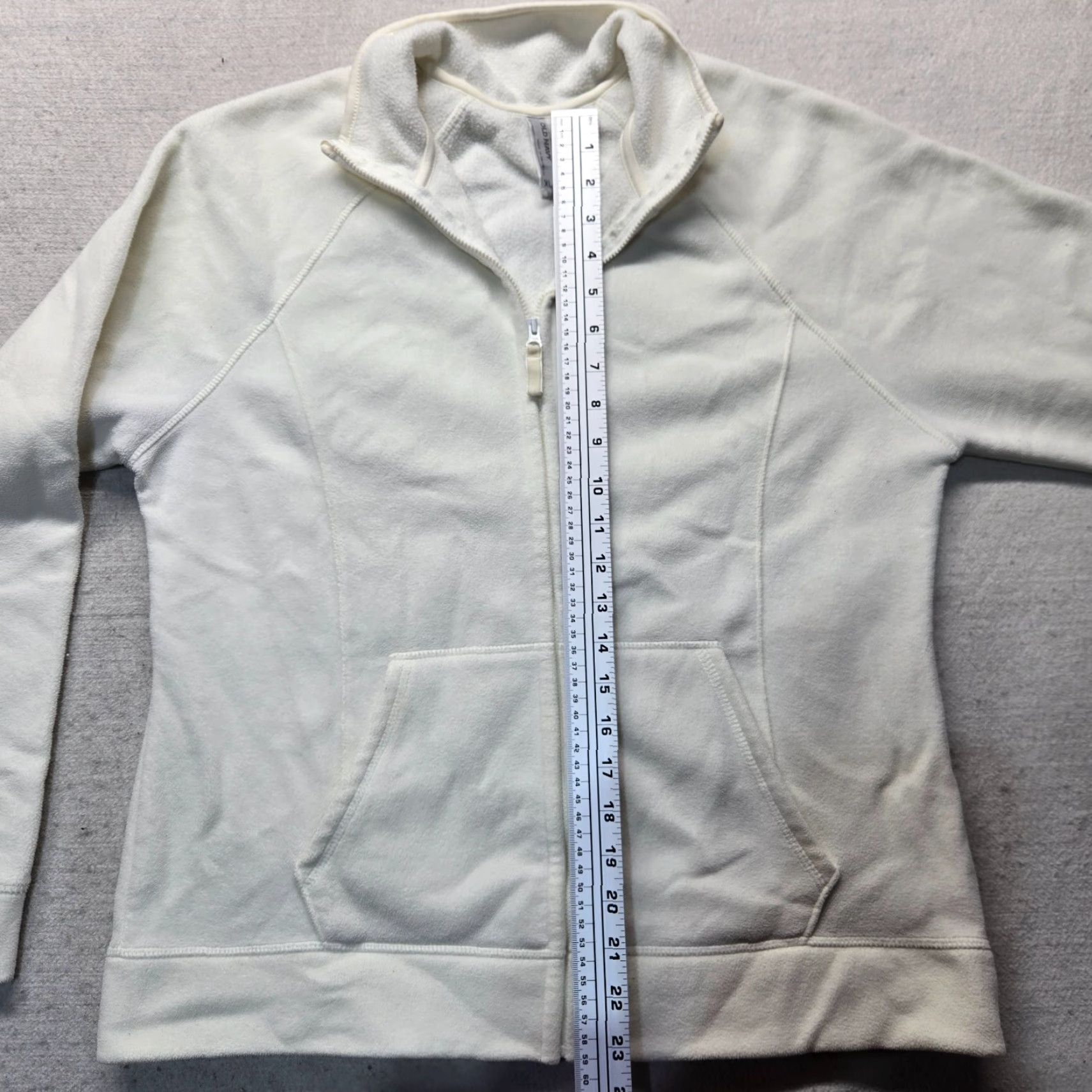 Old Navy Old Navy White Pullover Sweatshirt Adult XL 1/4 Zip Fleece Size XL Women Women’s White 2000s Vintage? Size XL / US 12-14 / IT 48-50 - 5 Thumbnail