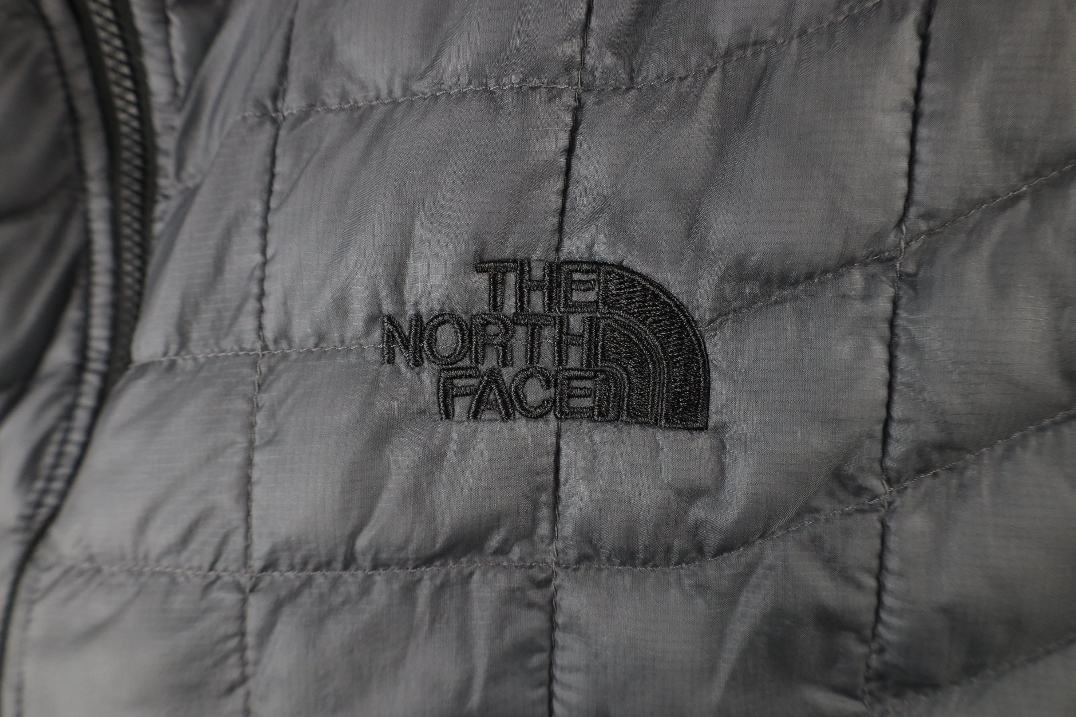 The North Face × Vintage The North Face Beam Bourbon Whiskey Thermoball 2.0 Jacket Size US M / EU 48-50 / 2 - 5 Thumbnail