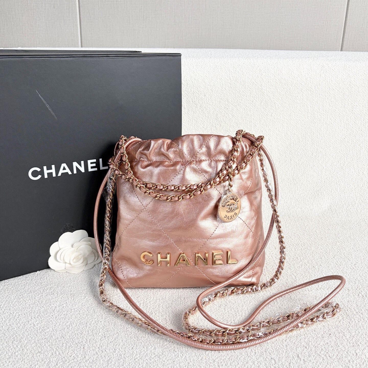 Chanel Pre-loved Bag Very good condition Size ONE SIZE - 1 Thumbnail