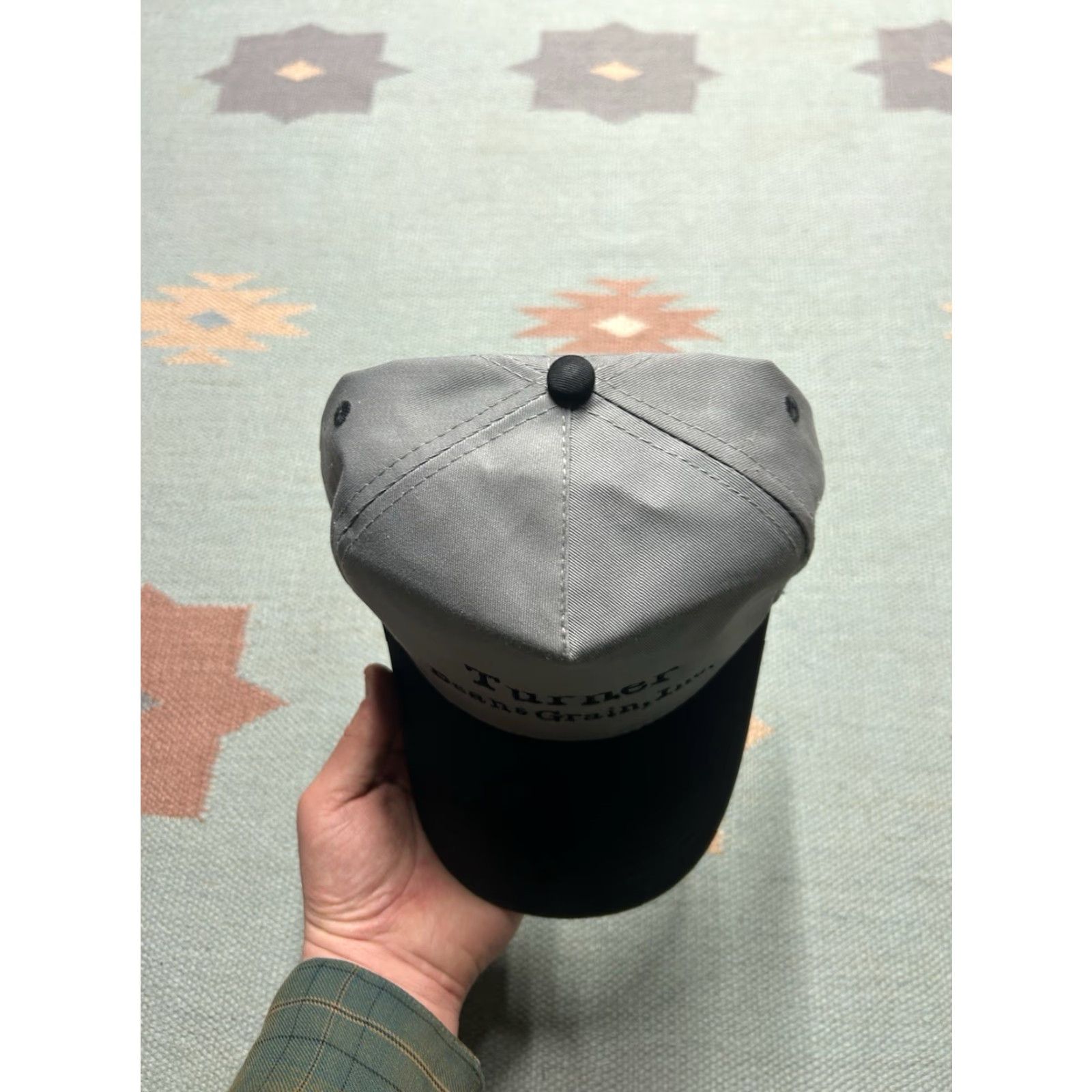 Vintage VINTAGE SnapBack Hat Cap Turner Bean & Grain Inc Farm Feed Gray Black Adjustable Men Adjustable Hat Black Snapback Mens Size ONE SIZE - 3 Thumbnail