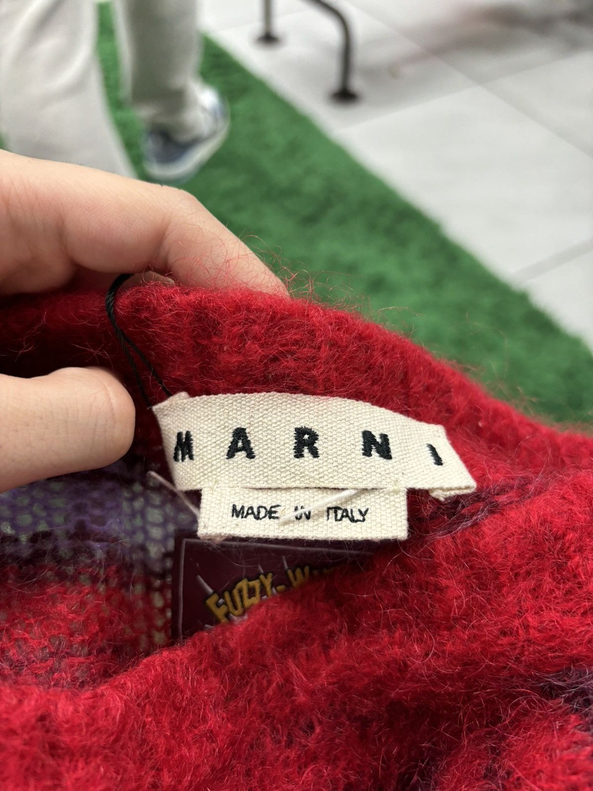Marni Marni red crewneck mohair small Size US S / EU 44-46 / 1 - 2 Thumbnail