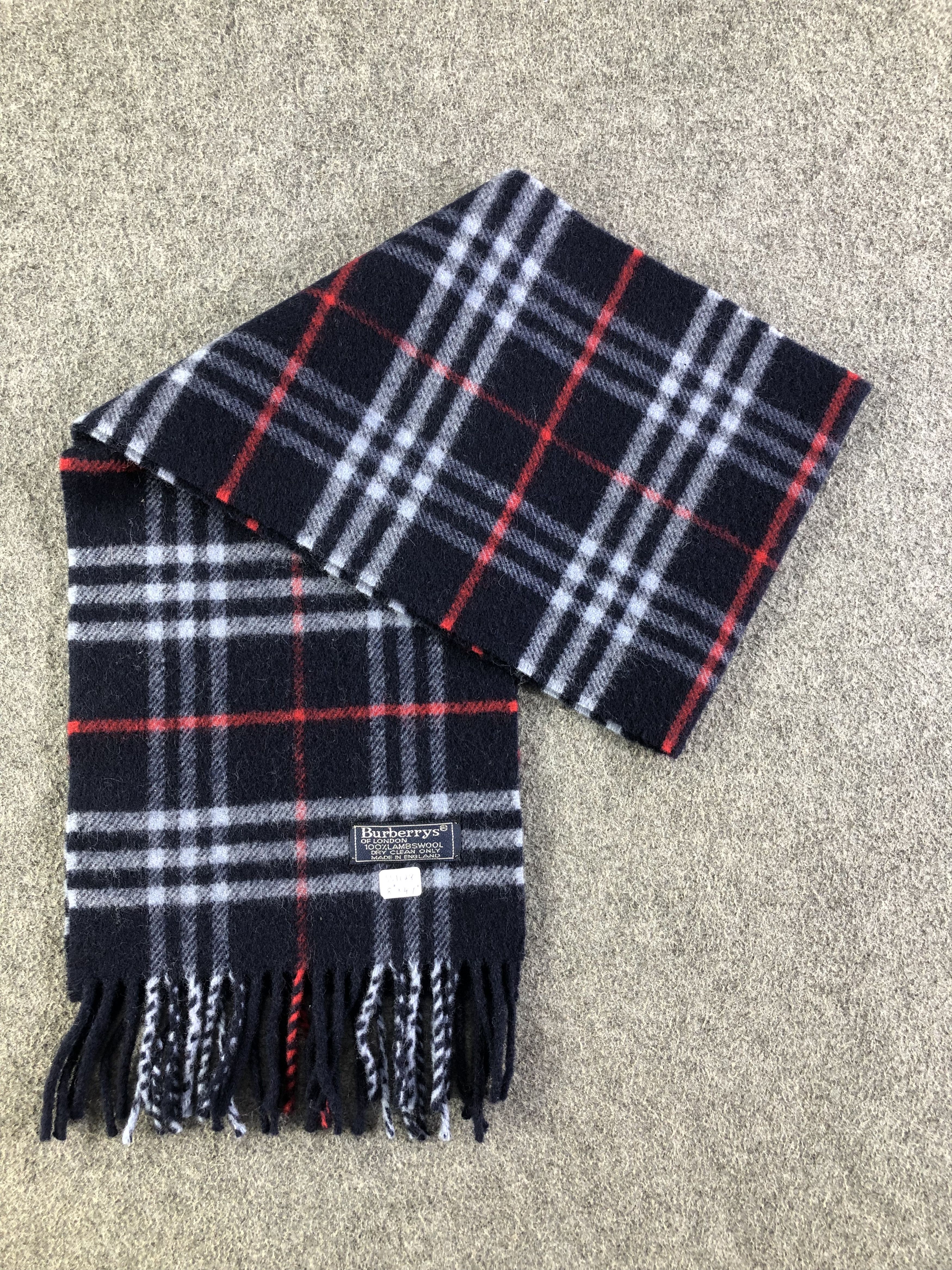 Burberry Burberry Scarf / Muffler / Neckwear Size ONE SIZE - 5 Thumbnail