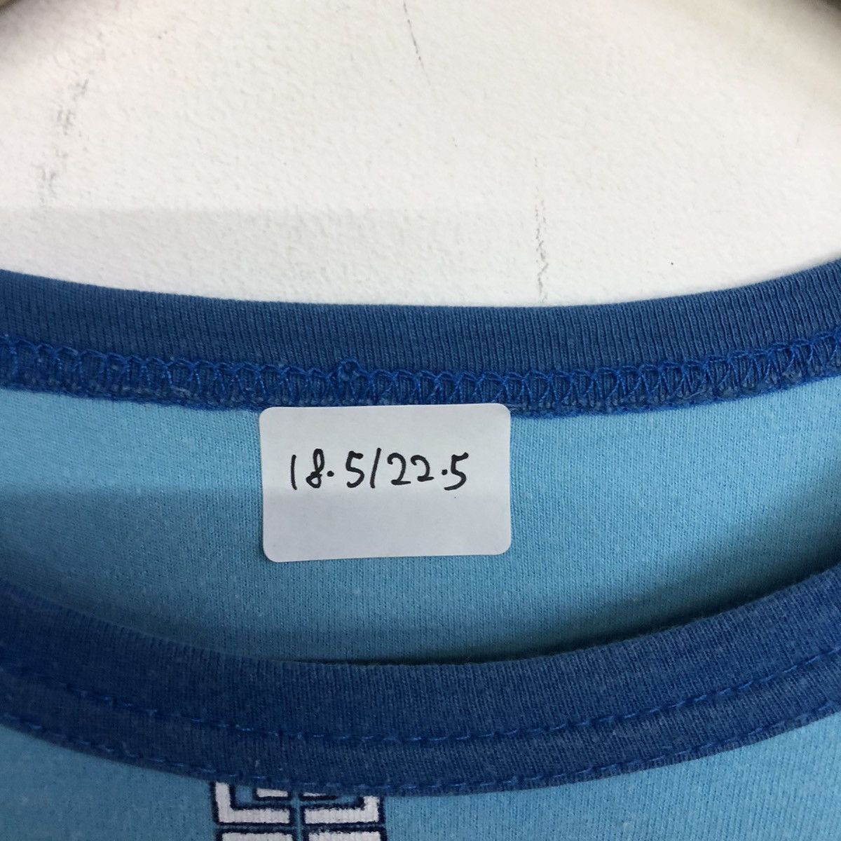 Givenchy EAU DE Givenchy Paris T-shirt Size US S / EU 44-46 / 1 - 5 Thumbnail