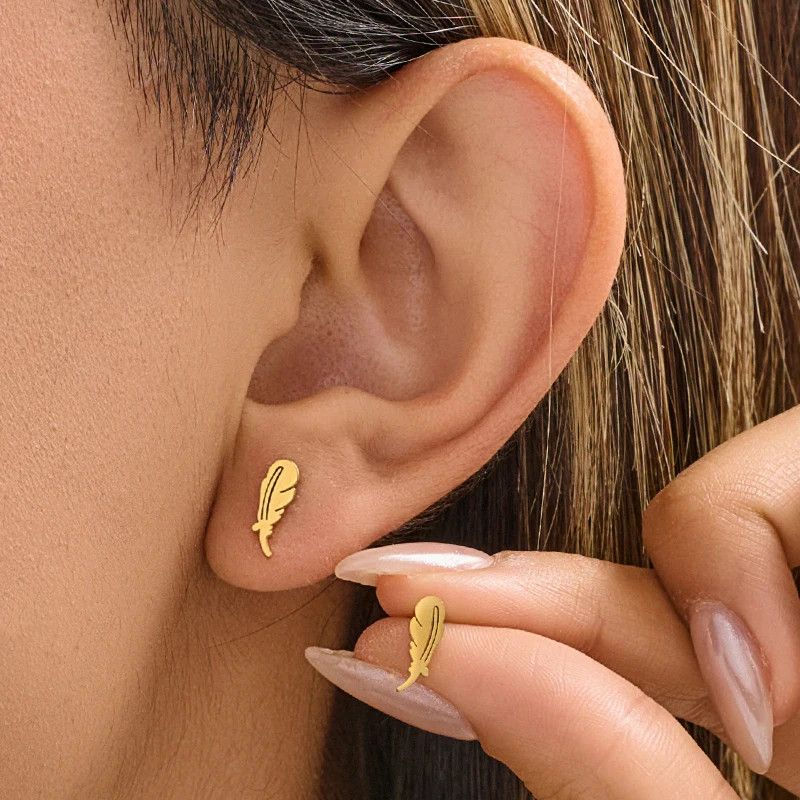 Jewelry Mini Feather Stud Earrings Charm Earring Gift Size ONE SIZE - 1 Thumbnail