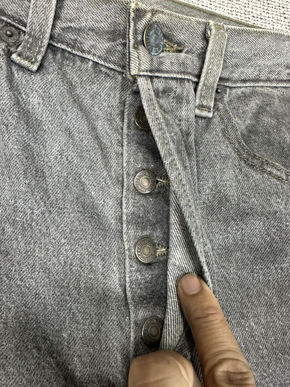 Levi's 90s Levis 501 Usa Grey Bleach Effect W30 D760 Size US 30 / EU 46 - 14 Thumbnail