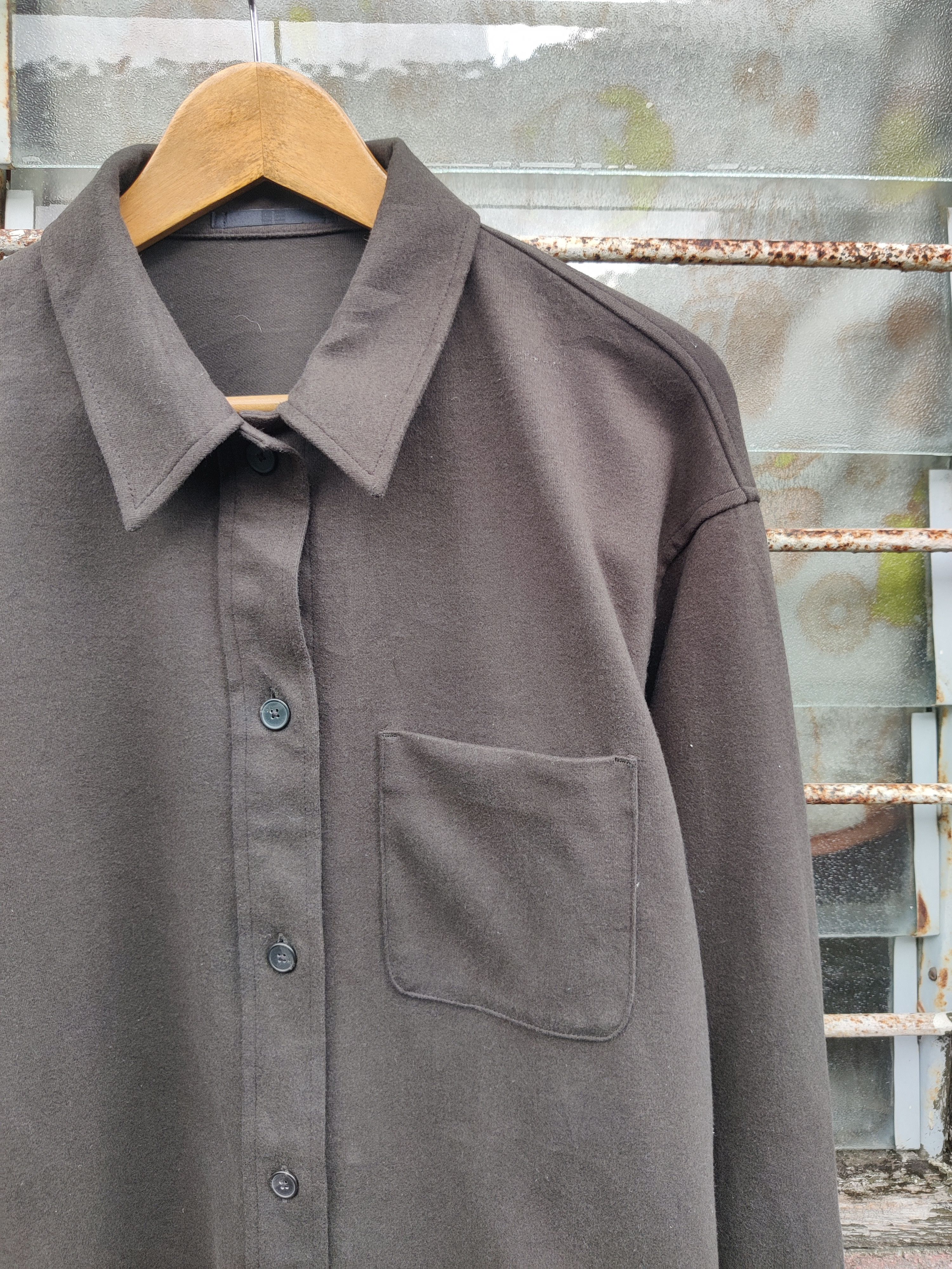 Uniqlo Vintage Uniqlo Japanese Shirt Size US L / EU 52-54 / 3 - 2 Thumbnail