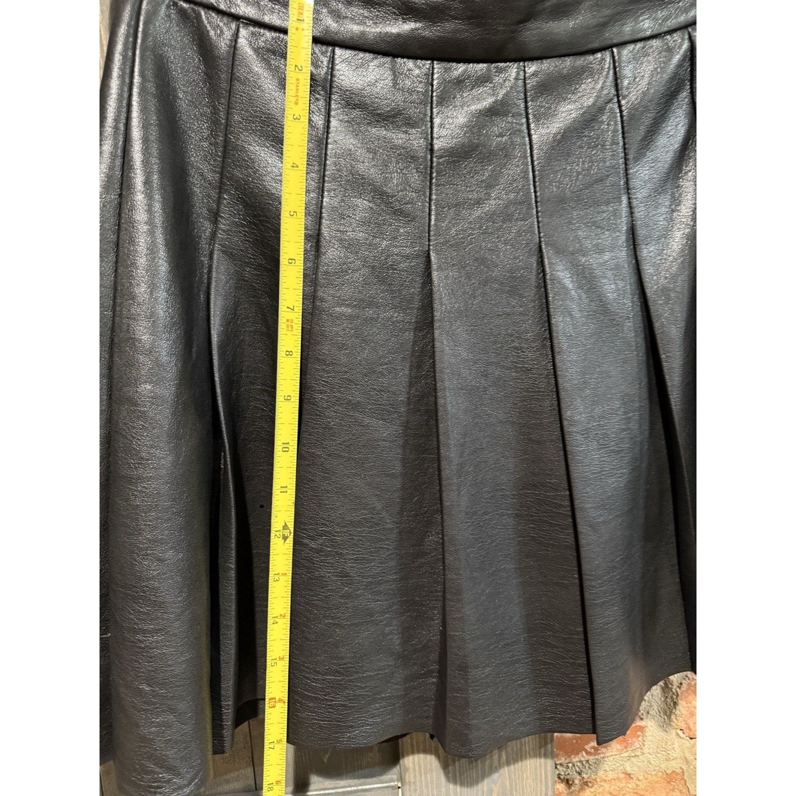 rue21 Skirt Bundle Maroon Velvet Sz M & Black Faux Leather Sz 10 Size 32" / US 10 / IT 46 - 10 Thumbnail