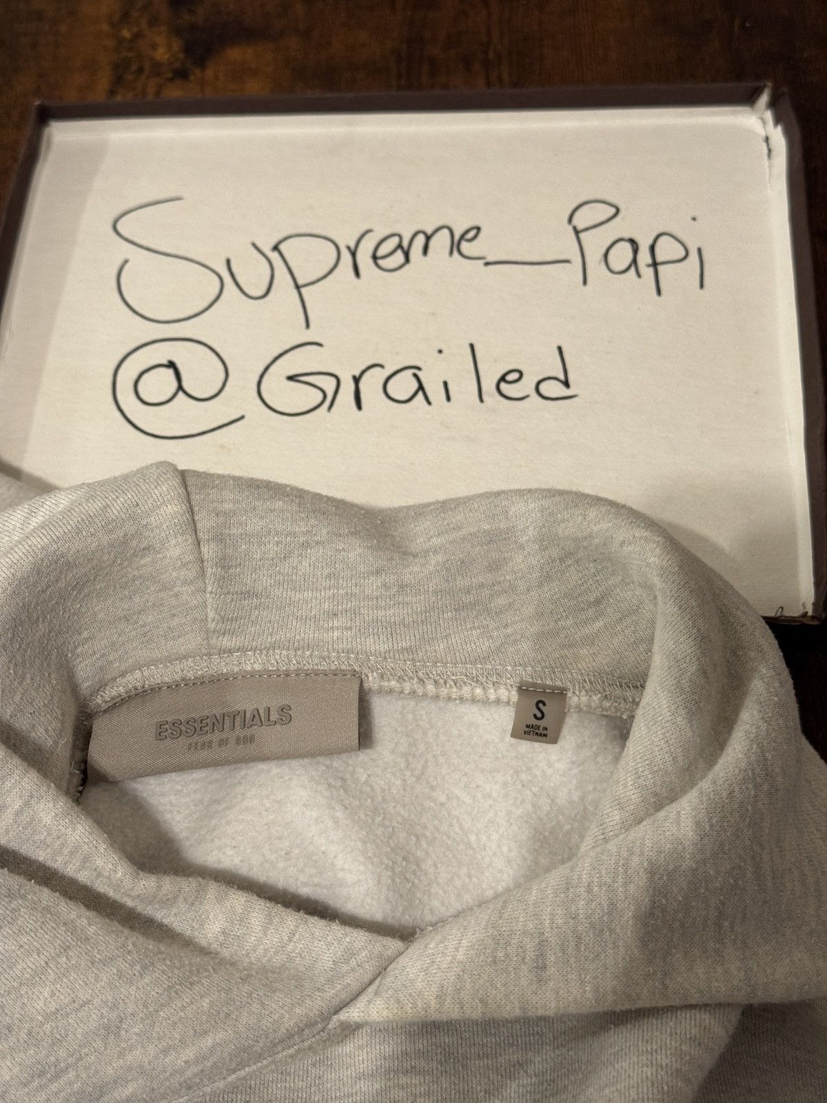 Fear of God Fear of God Essentials Relaxed Hoodie Light Oatmeal SZ Sm🔥 Size US S / EU 44-46 / 1 - 11 Thumbnail