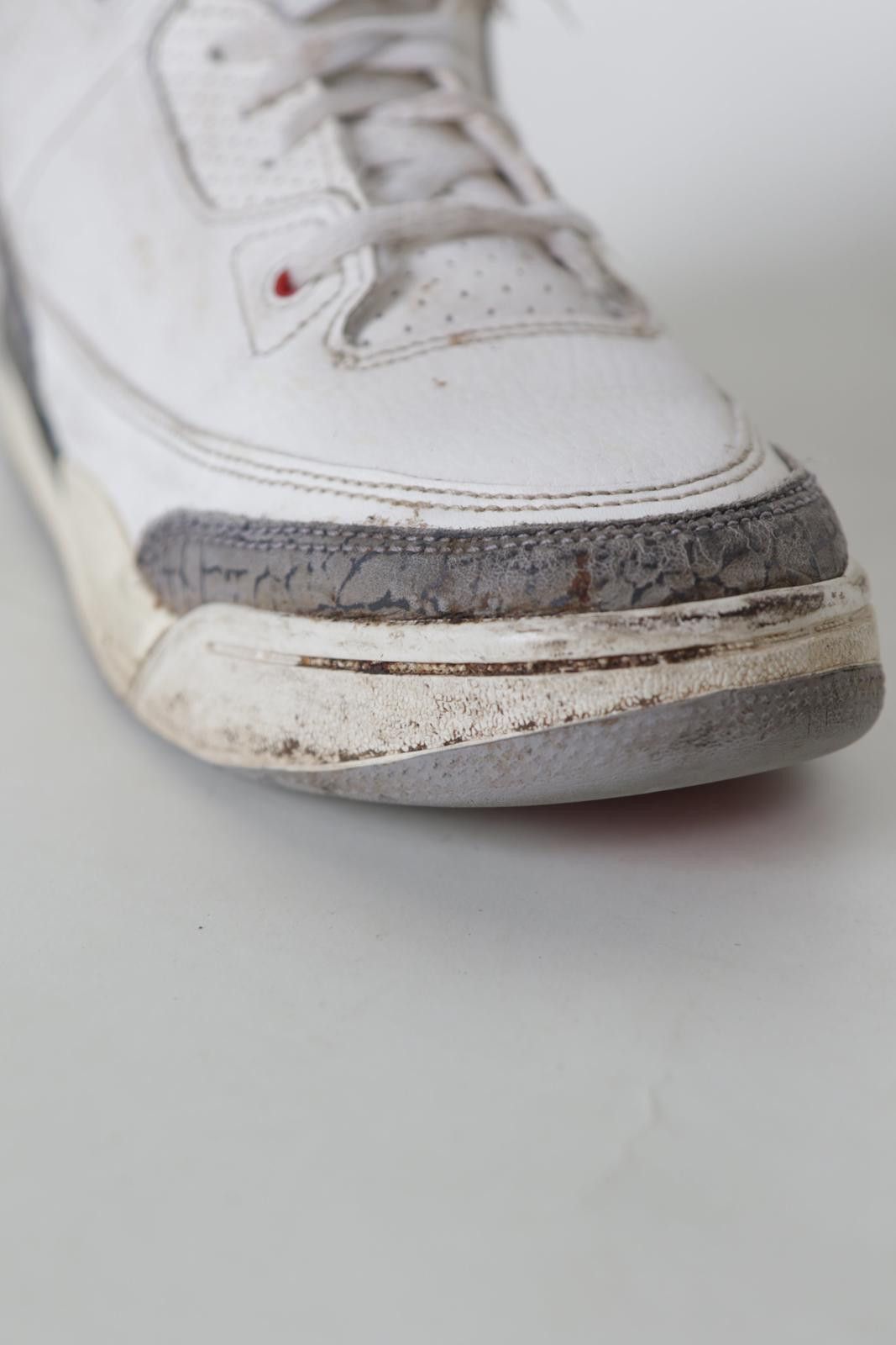 Nike 2022' Nike x Air Jordan 3 White Cement Low-Top Sneakers Size US 9 / EU 42 - 8 Thumbnail